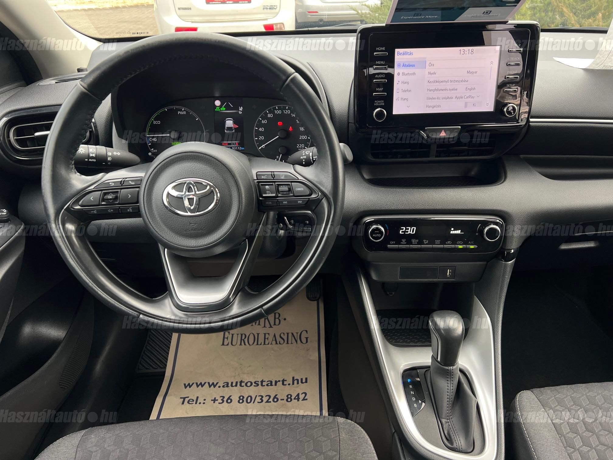 TOYOTA YARIS 1.5 Hybrid Selection Style VIP e-CVT