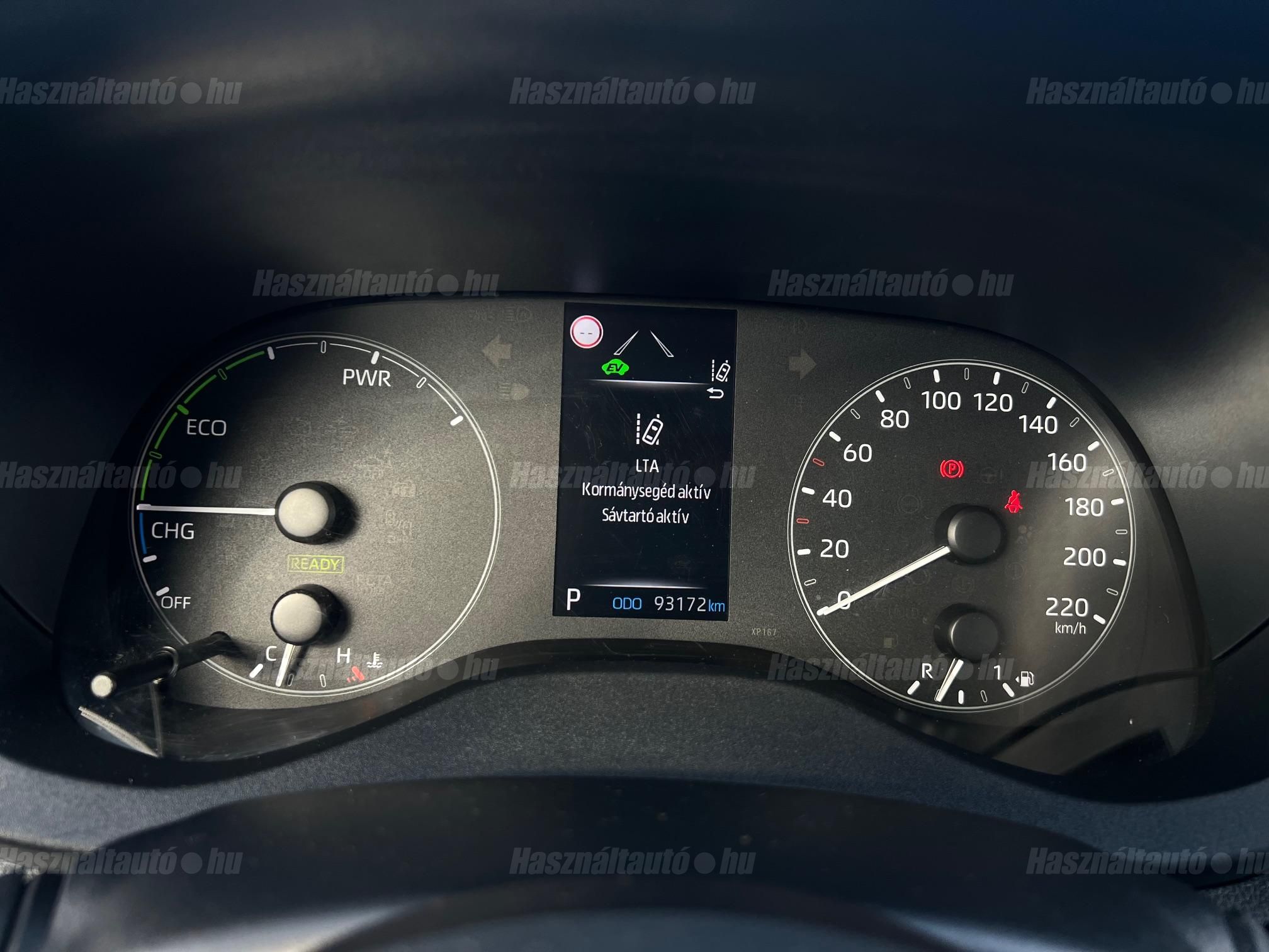 TOYOTA YARIS 1.5 Hybrid Selection Style VIP e-CVT