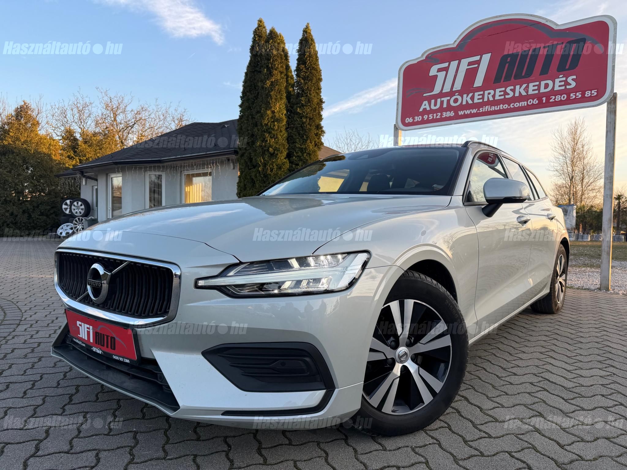 VOLVO V60 2.0 D [D3] Momentum Pro Geartronic 8.seb.Automata.75.ekm.Magyar.Led.Kamera.3év