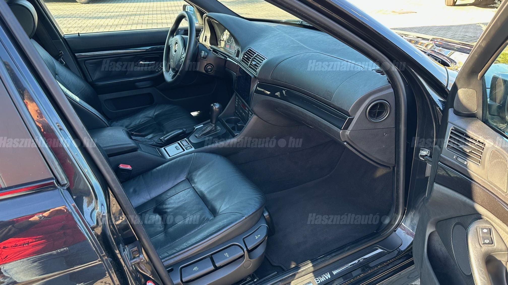 BMW 5-ÖS SOROZAT 525d Touring (Automata)