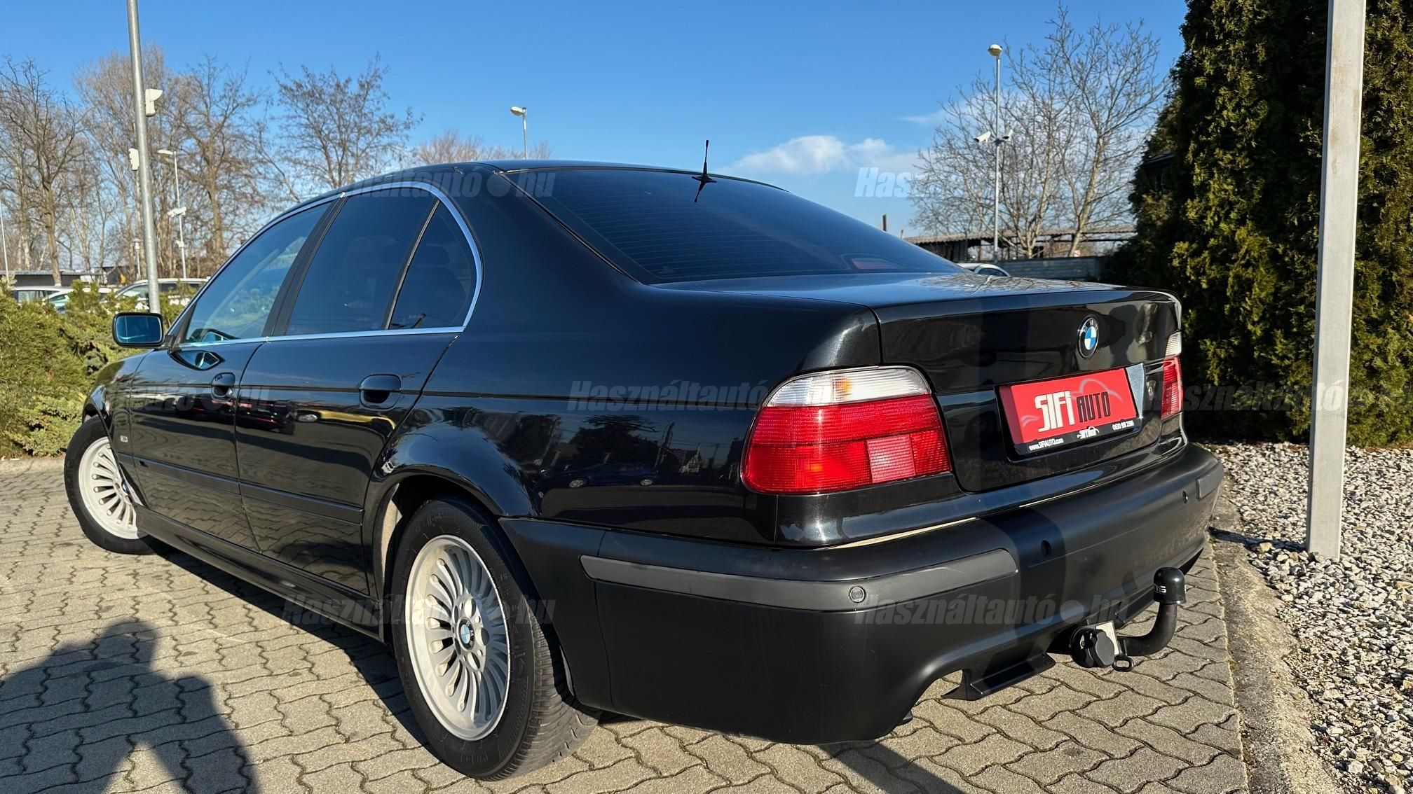 BMW 528i (Automata)