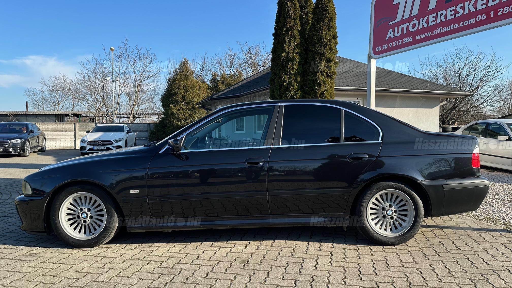 BMW 528i (Automata)
