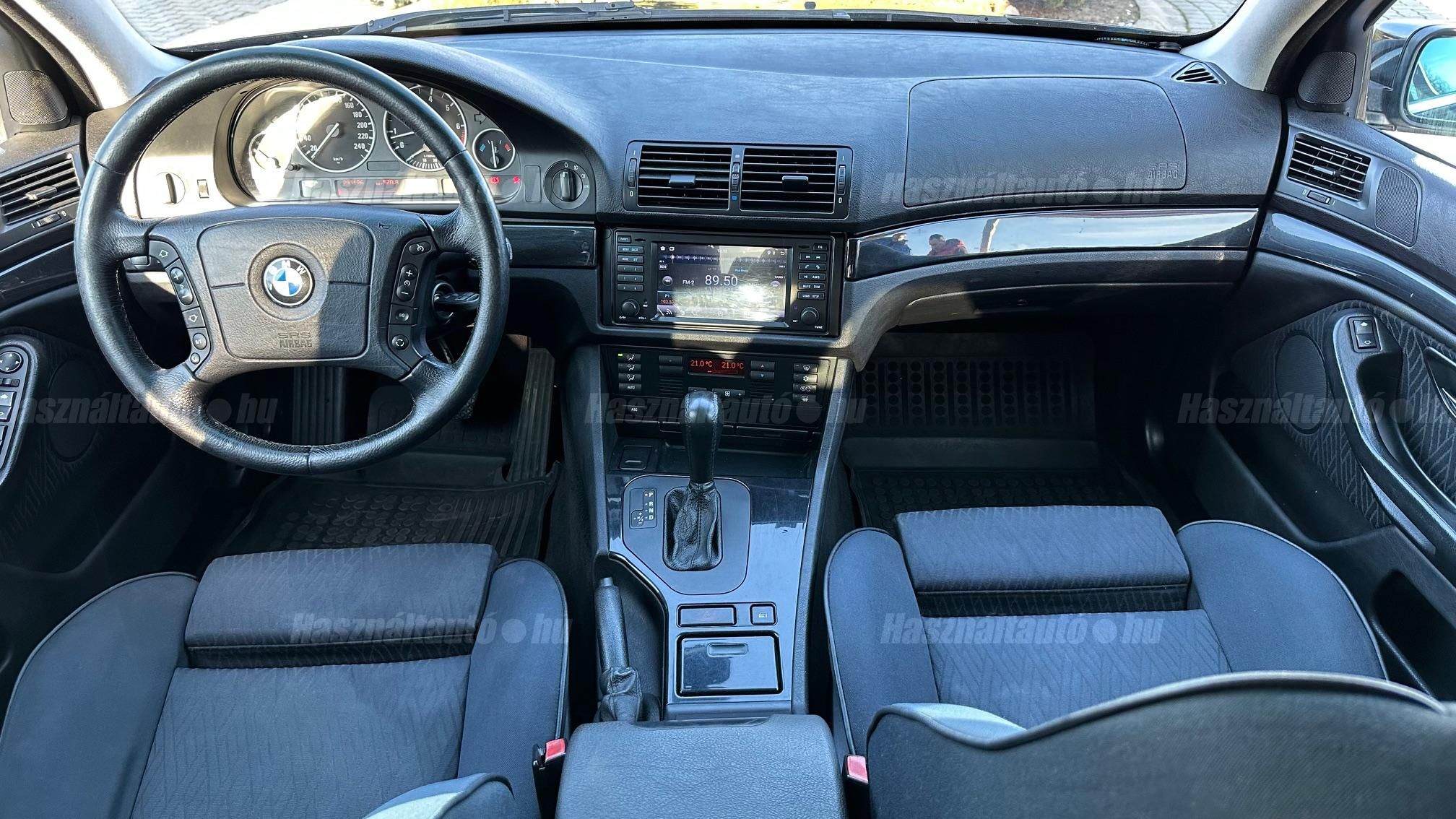 BMW 528i (Automata)