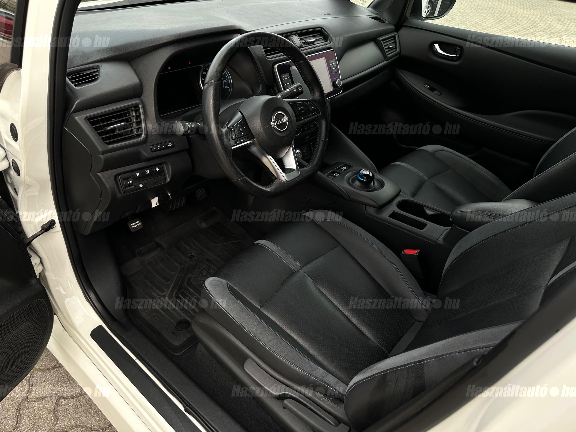 NISSAN LEAF N-Connecta e+ 62kWh (Automata)
