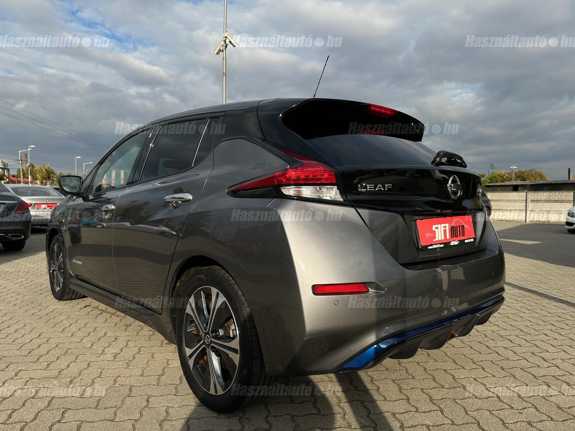 NISSAN LEAF Tekna 40kWh (Automata)