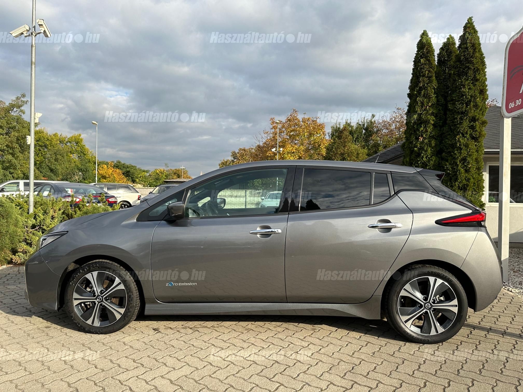NISSAN LEAF Tekna 40kWh (Automata)