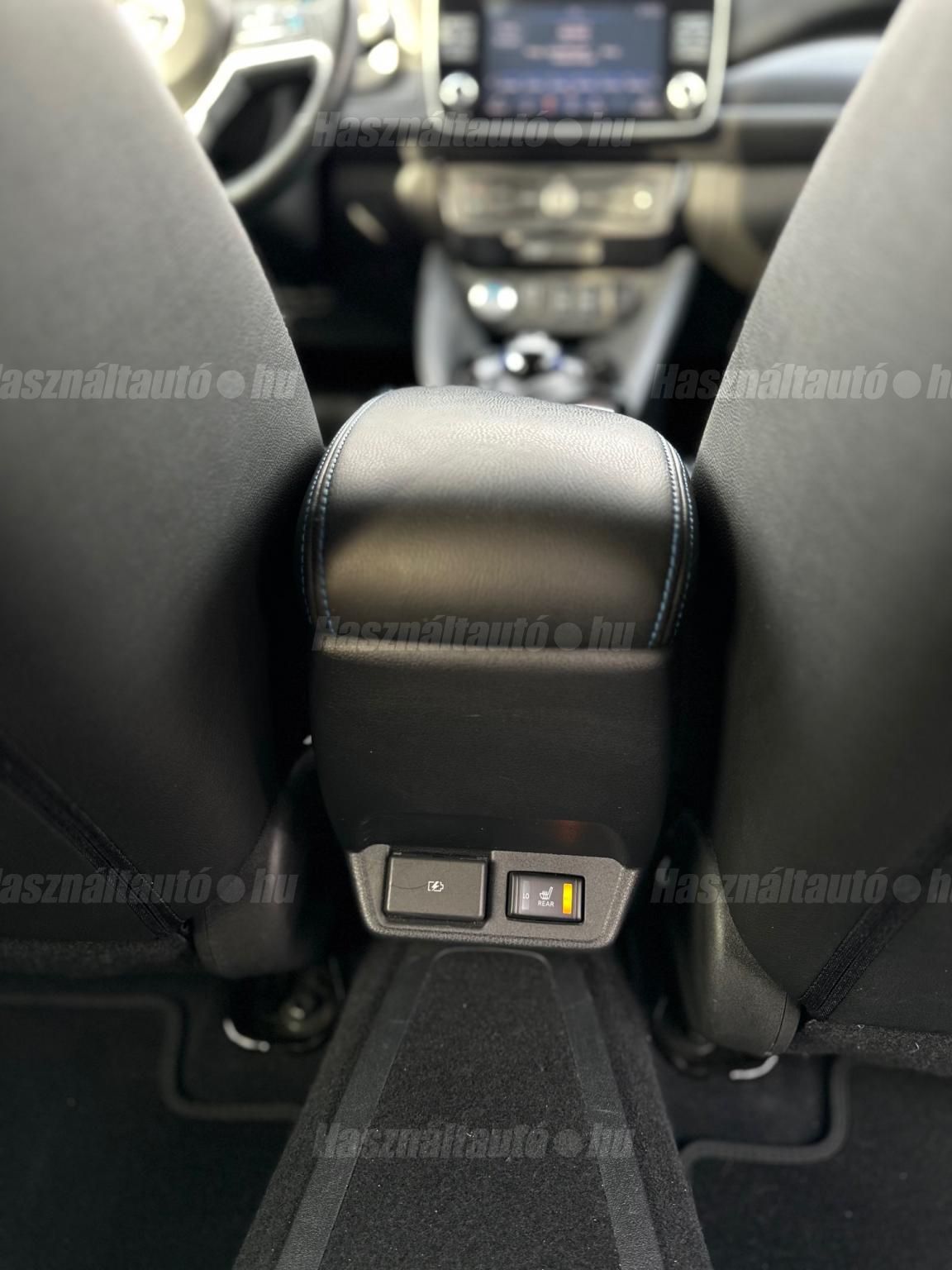 NISSAN LEAF Tekna 40kWh (Automata)