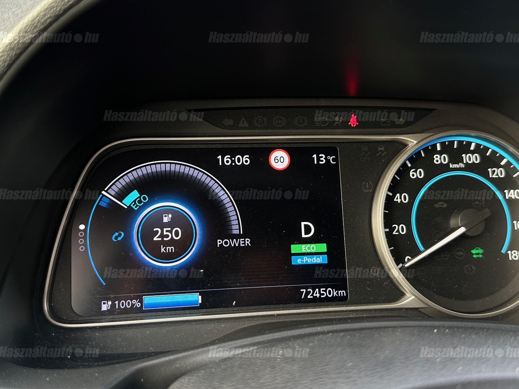 NISSAN LEAF Tekna 40kWh (Automata)