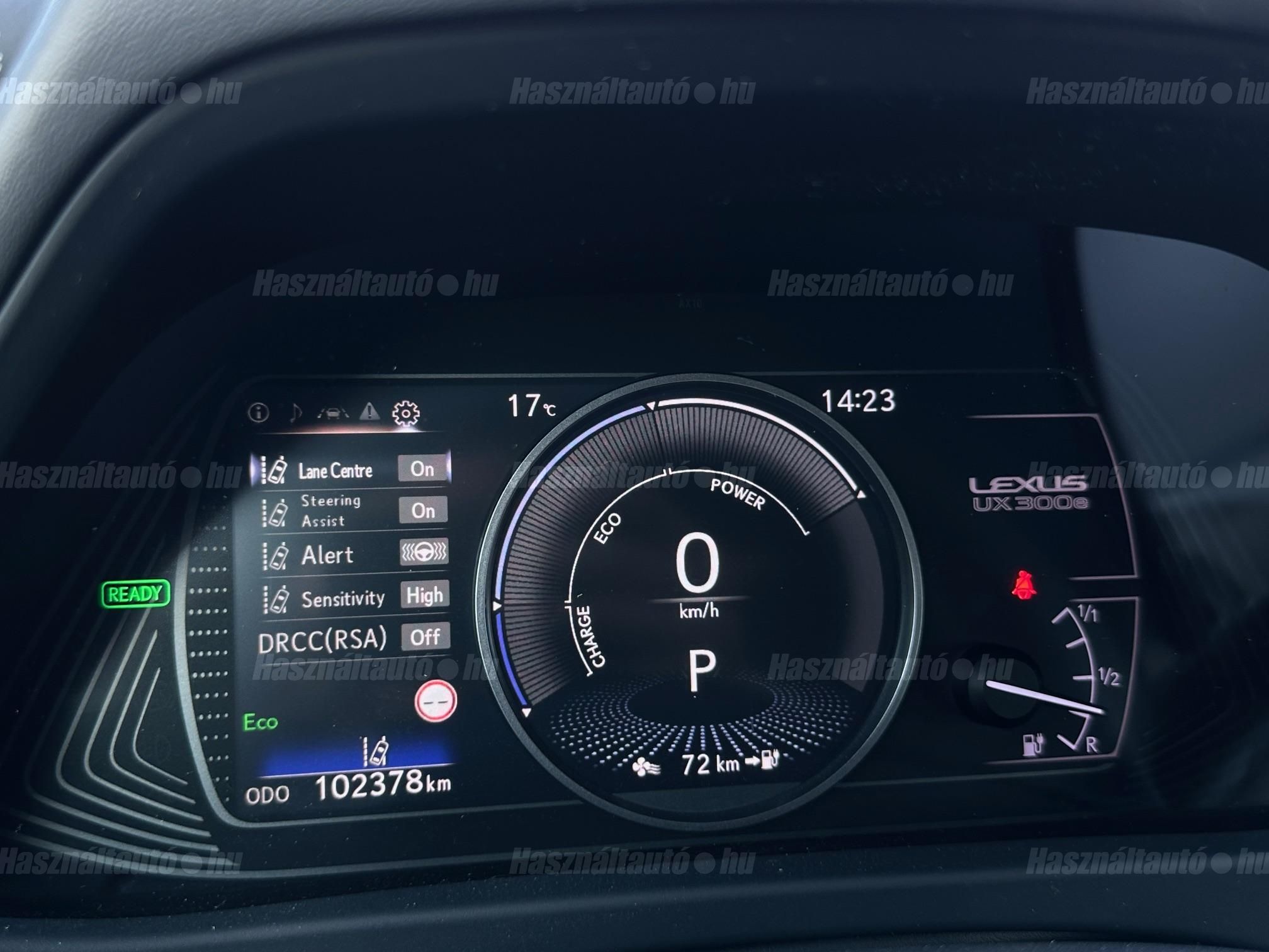 LEXUS UX 300e Luxury