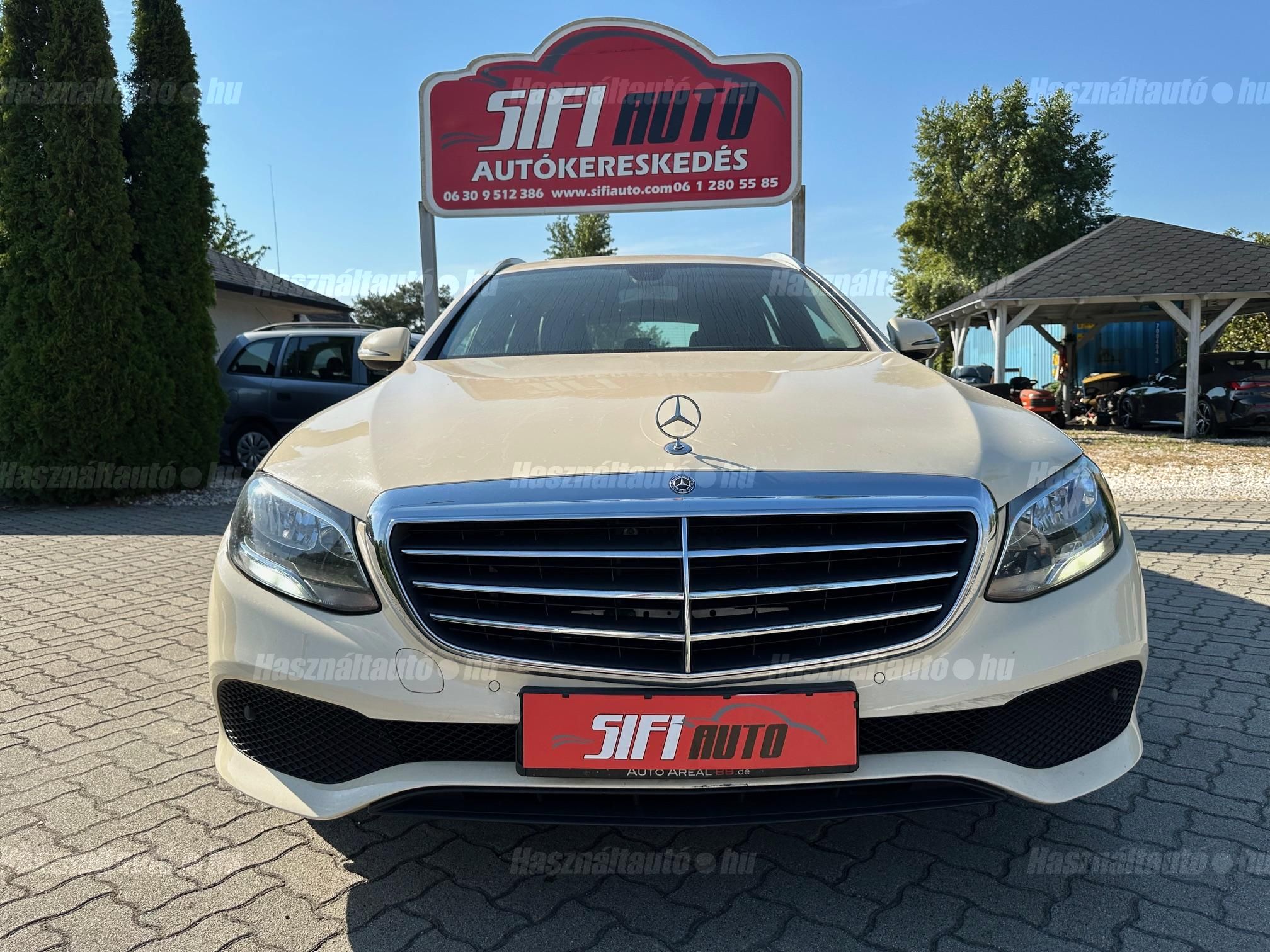 MERCEDES-BENZ E 220 BlueTEC 4Matic T Elegance (Automata)