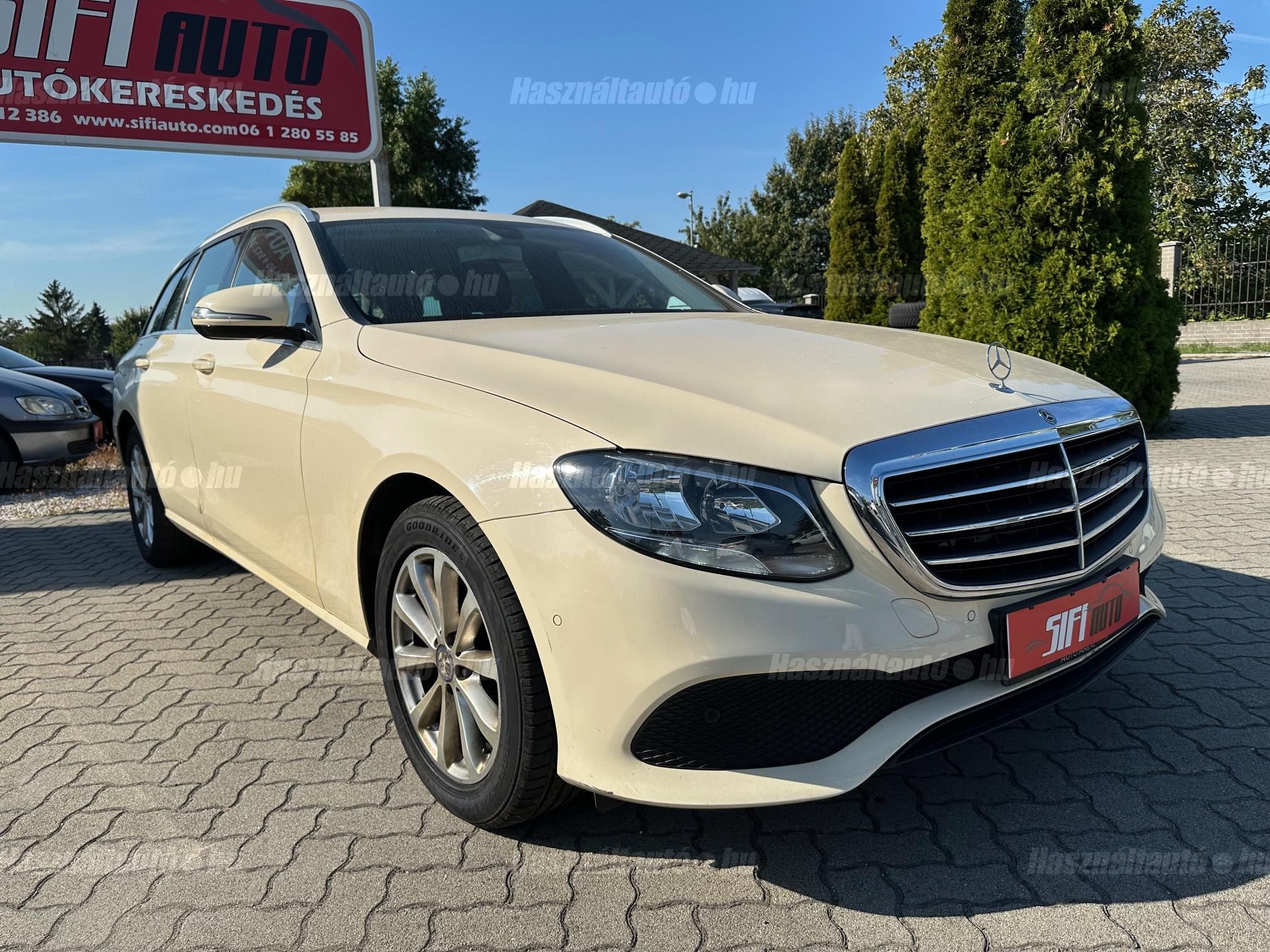 MERCEDES-BENZ E 220 BlueTEC 4Matic T Elegance (Automata)