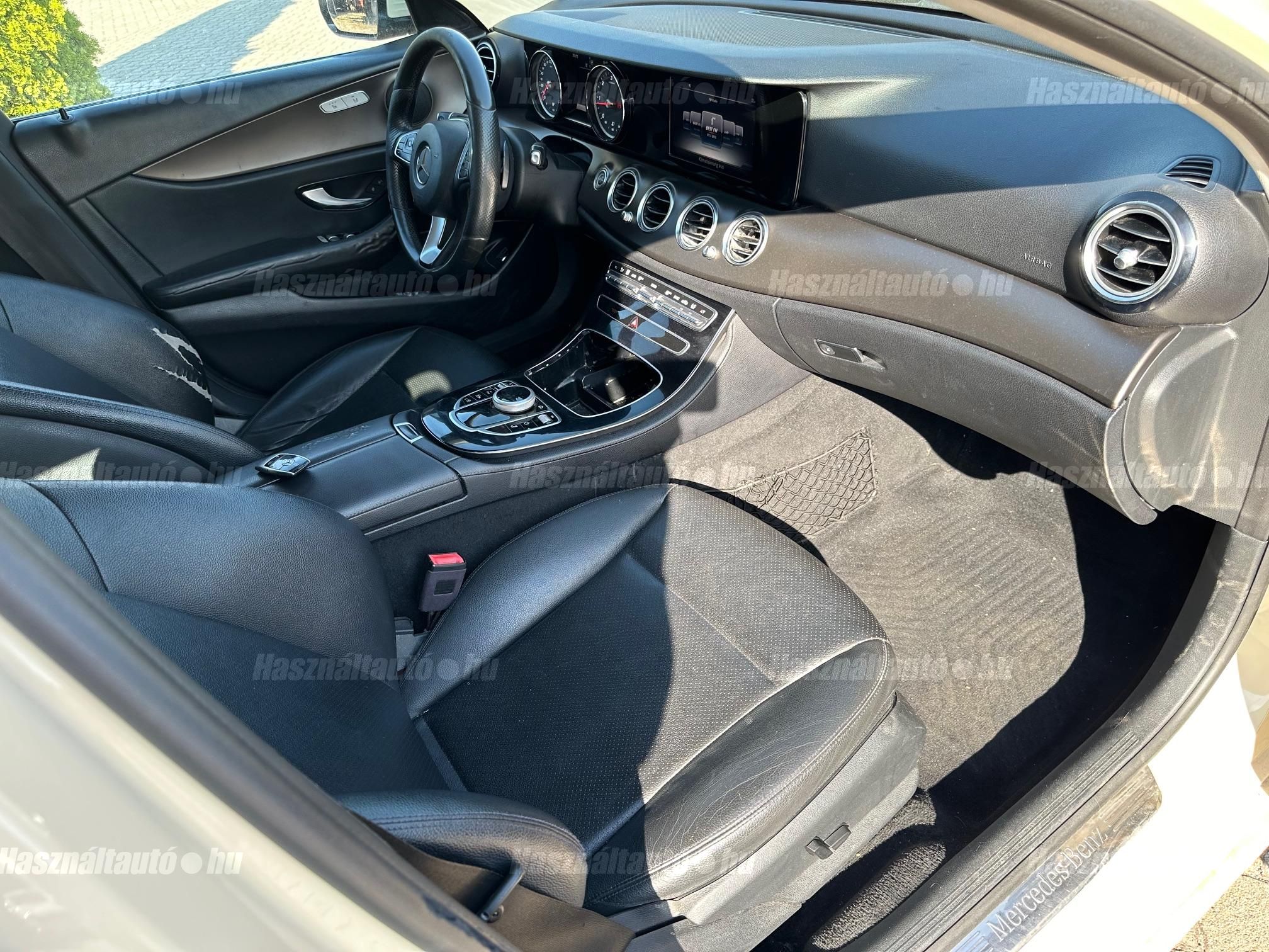 MERCEDES-BENZ E 220 BlueTEC 4Matic T Elegance (Automata)