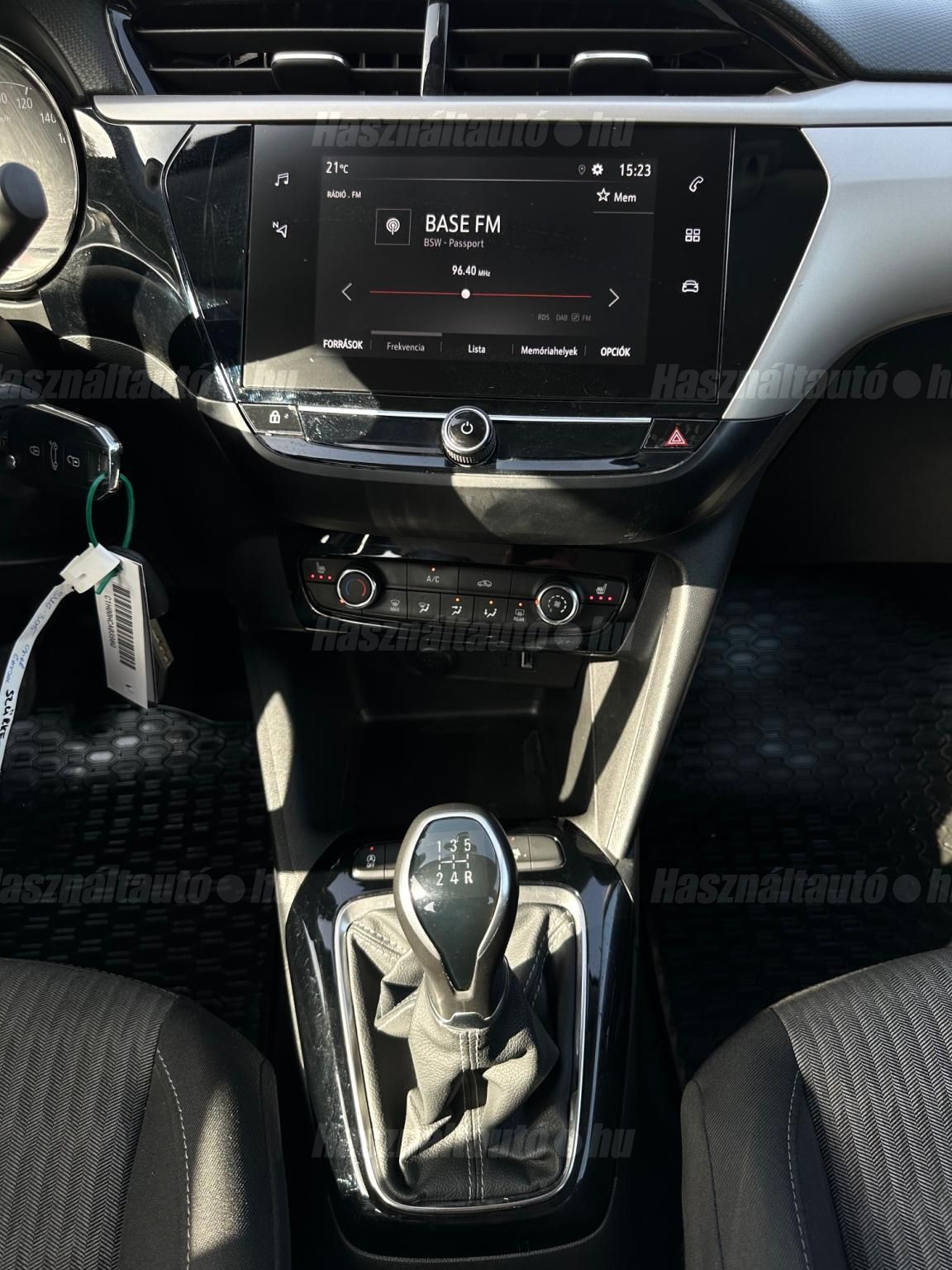 OPEL CORSA 1.2 Edition