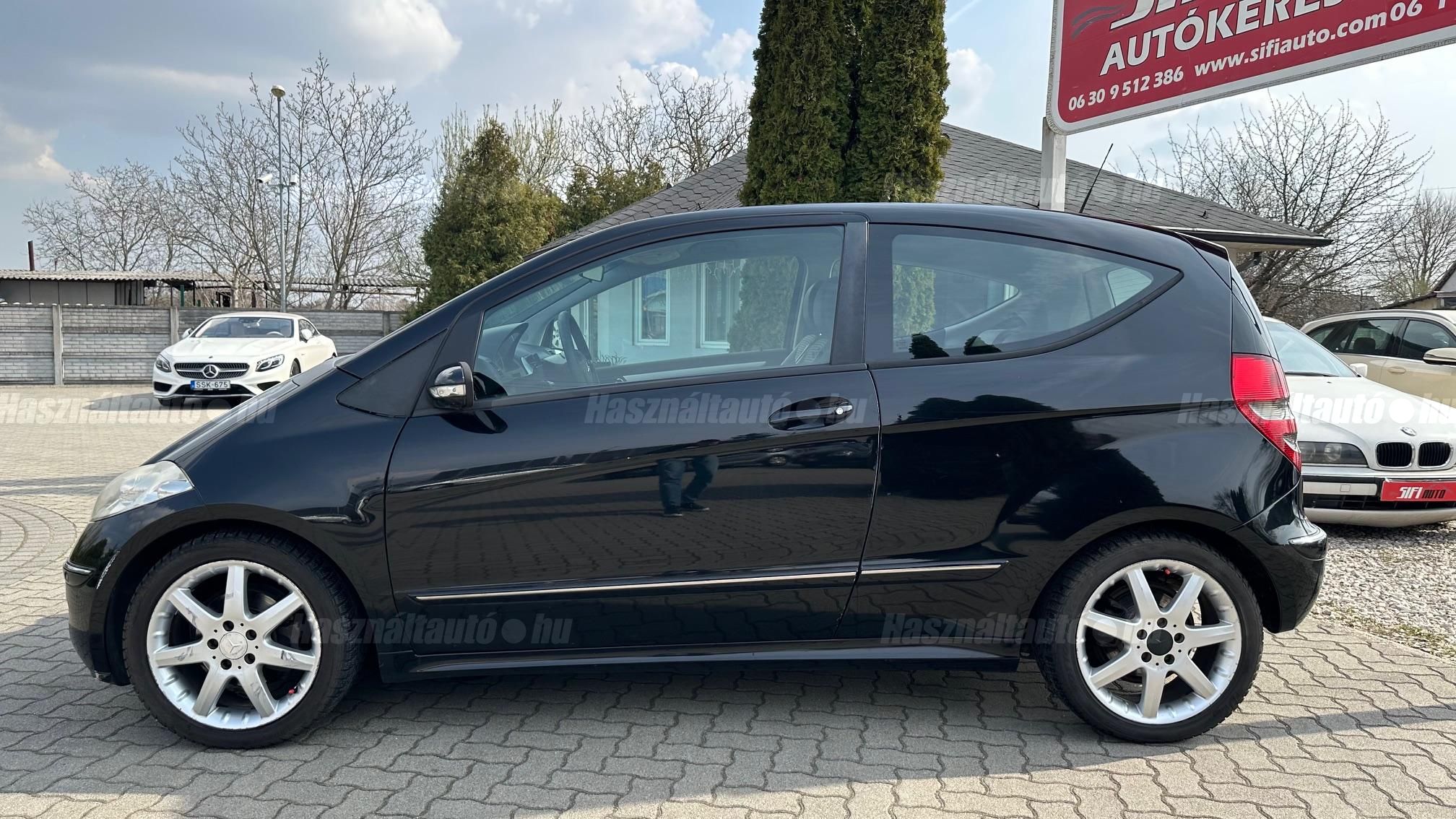 MERCEDES-BENZ A 170 Avantgarde Autotronic