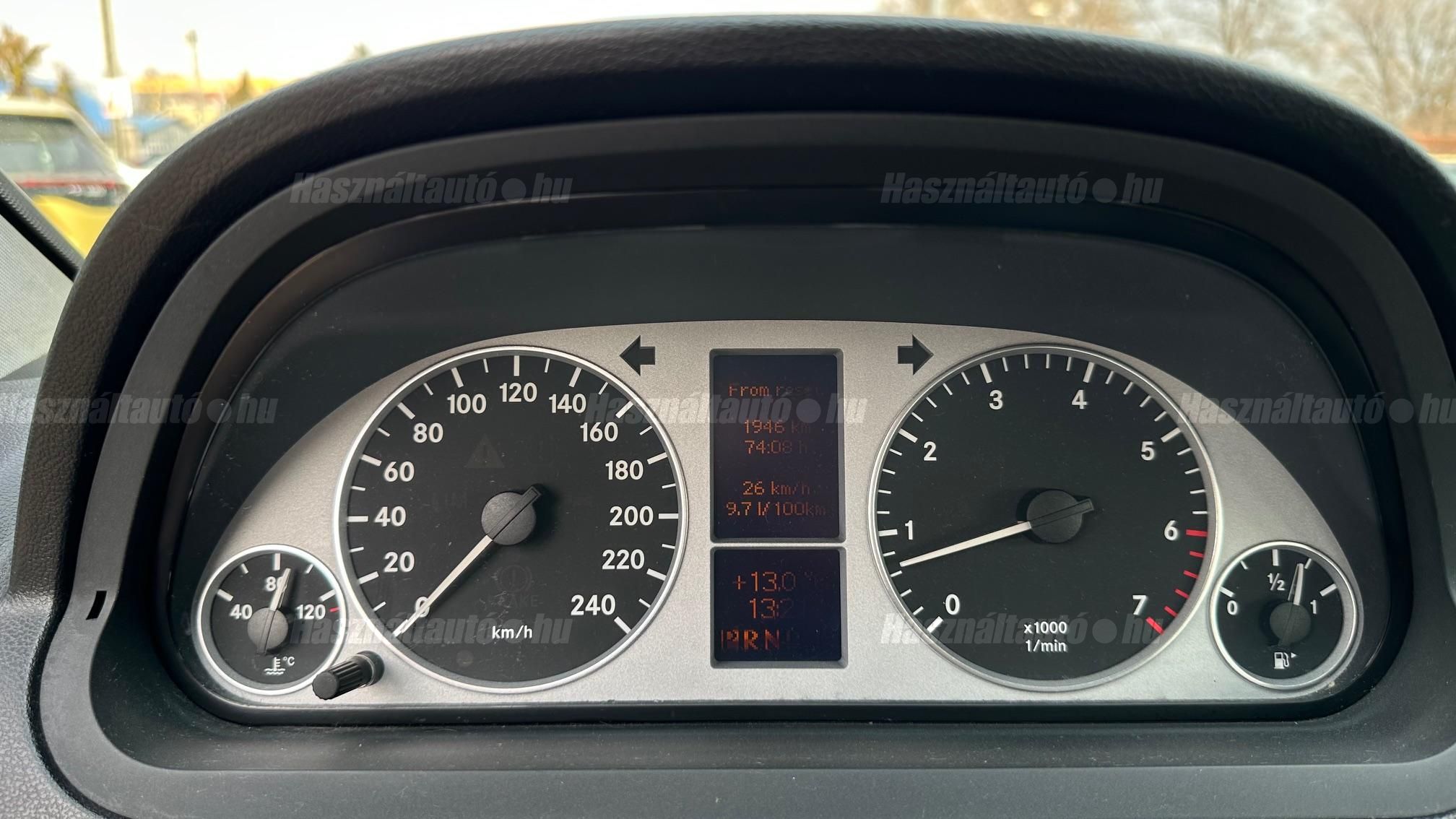 MERCEDES-BENZ A 170 Avantgarde Autotronic