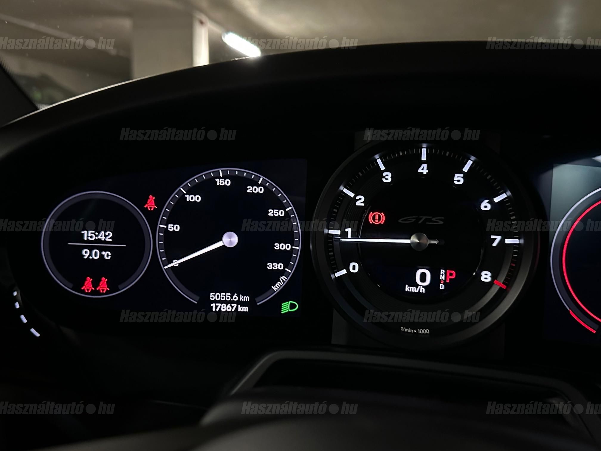 PORSCHE 911 Carrera GTS PDK
