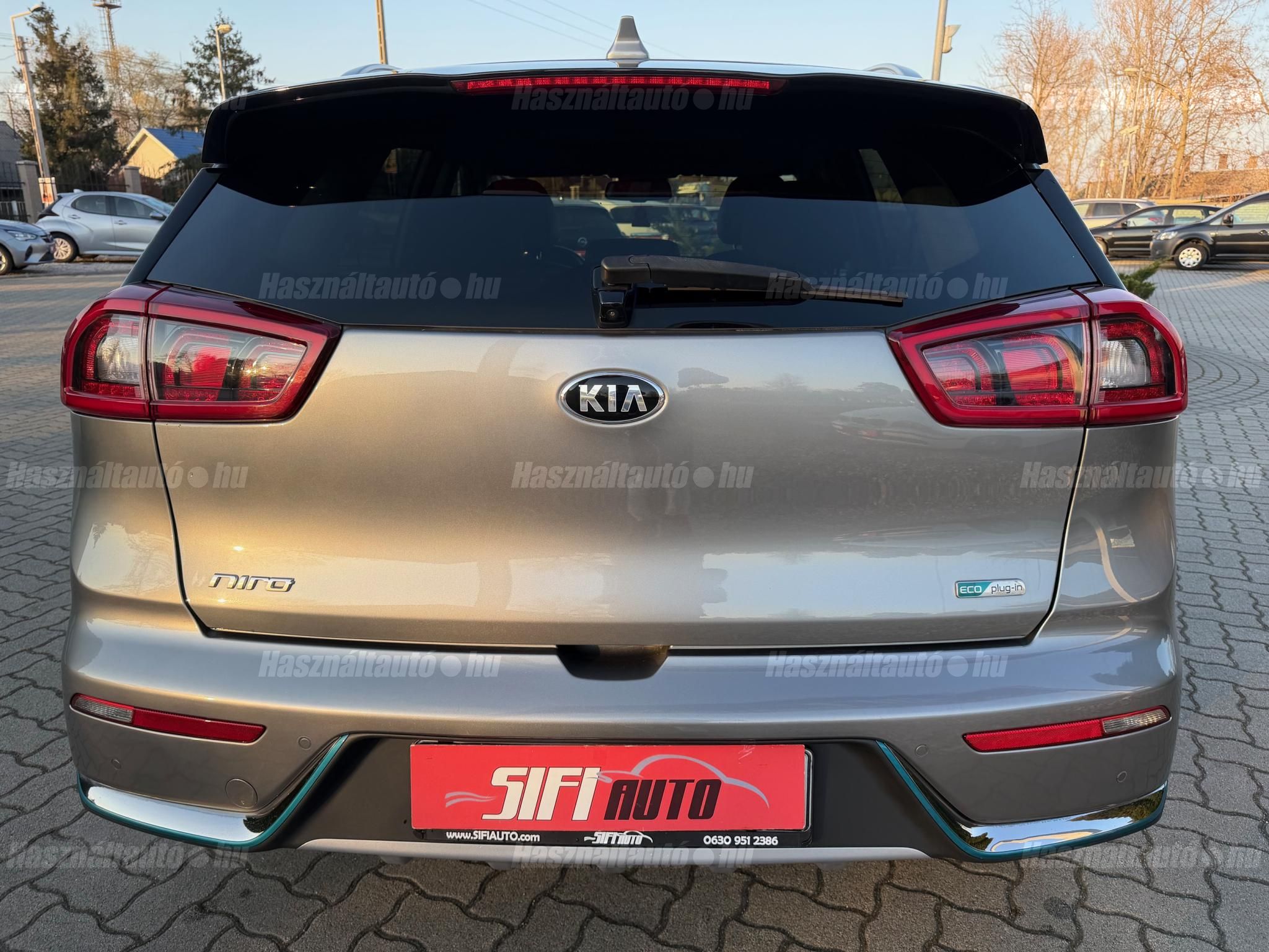 KIA NIRO PHEV 1.6 GDI Launch Edition DCT Plug-In.Hibrid.Bőr.JBL.Tető.2x