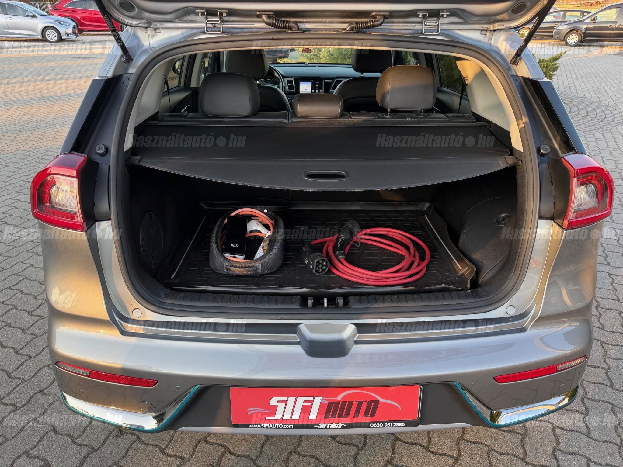 KIA NIRO PHEV 1.6 GDI Launch Edition DCT Plug-In.Hibrid.Bőr.JBL.Tető.2x