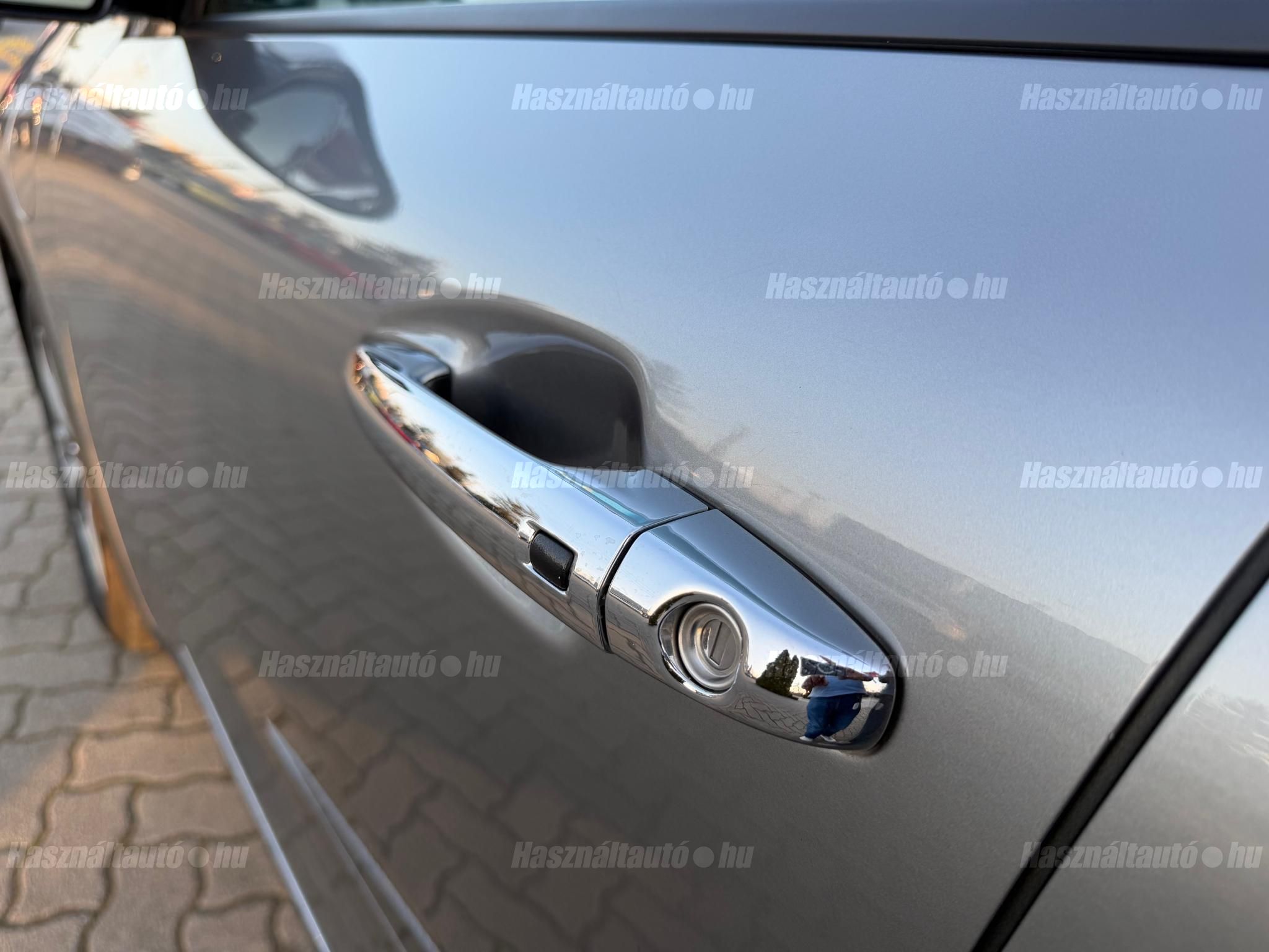 KIA NIRO PHEV 1.6 GDI Launch Edition DCT Plug-In.Hibrid.Bőr.JBL.Tető.2x