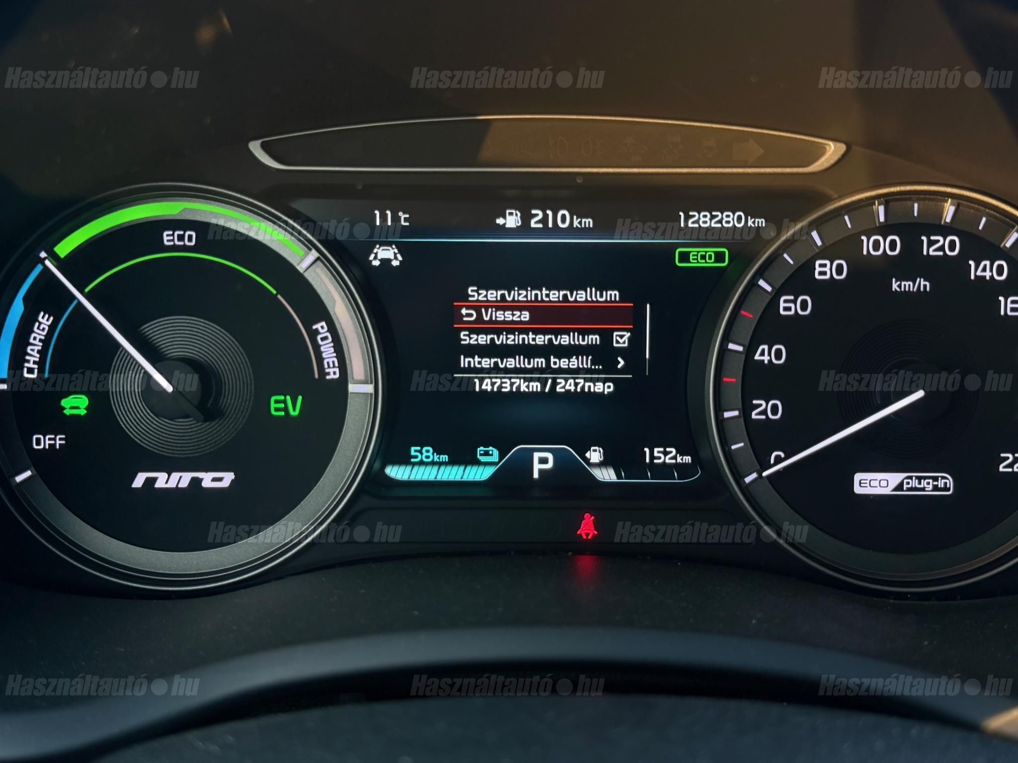 KIA NIRO PHEV 1.6 GDI Launch Edition DCT Plug-In.Hibrid.Bőr.JBL.Tető.2x