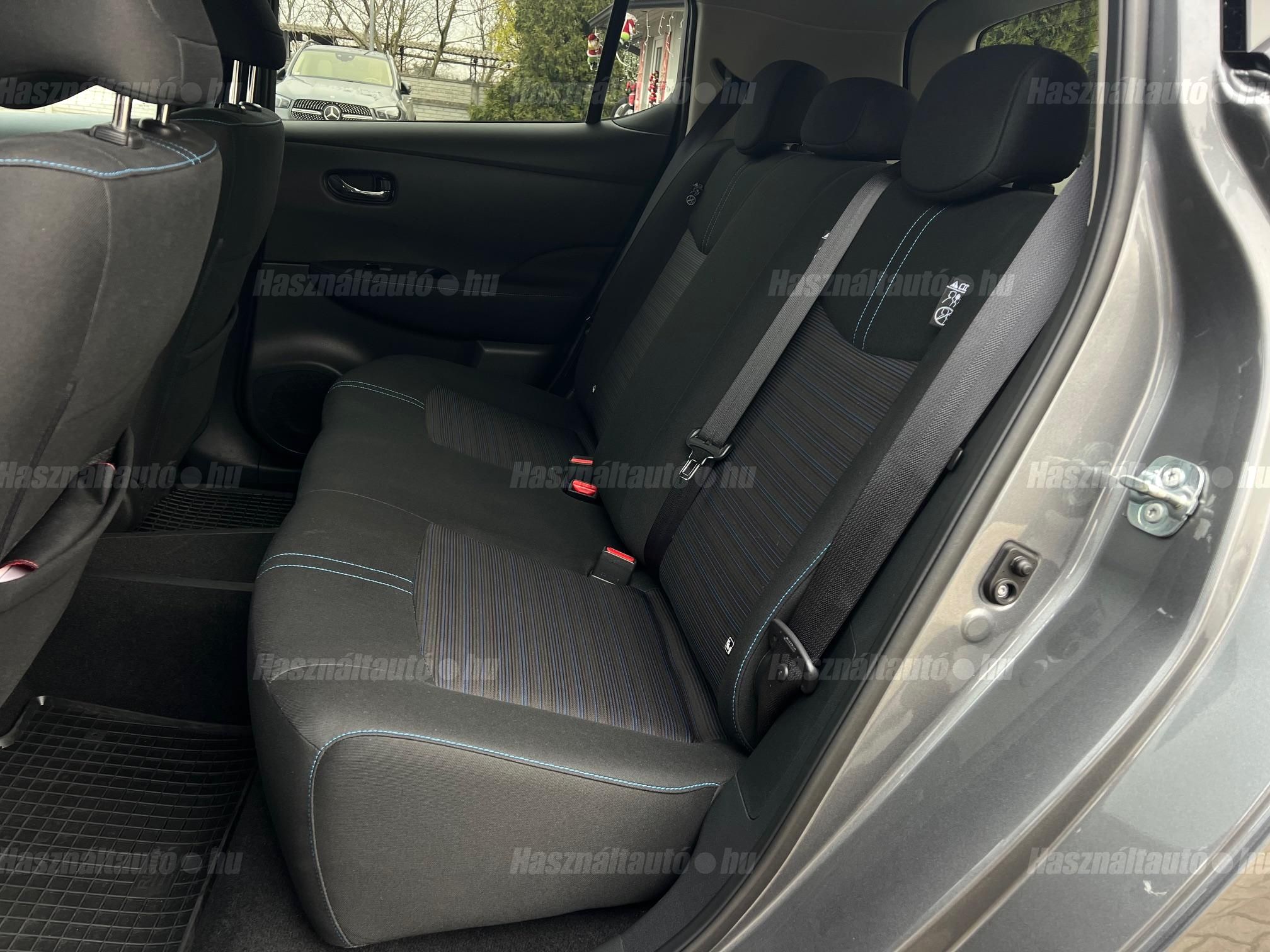 NISSAN LEAF N-Connecta 40kWh (Automata)