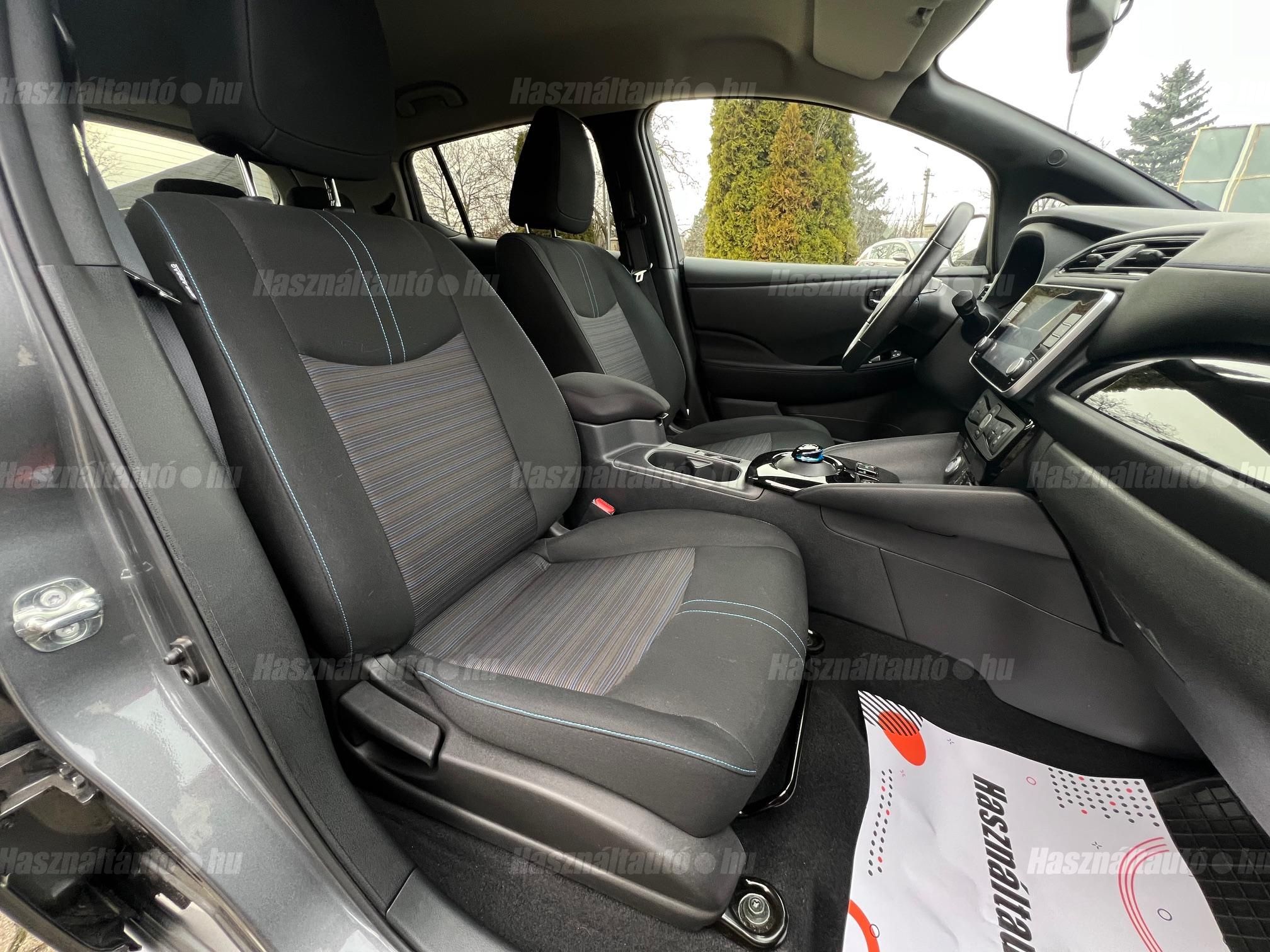 NISSAN LEAF N-Connecta 40kWh (Automata)