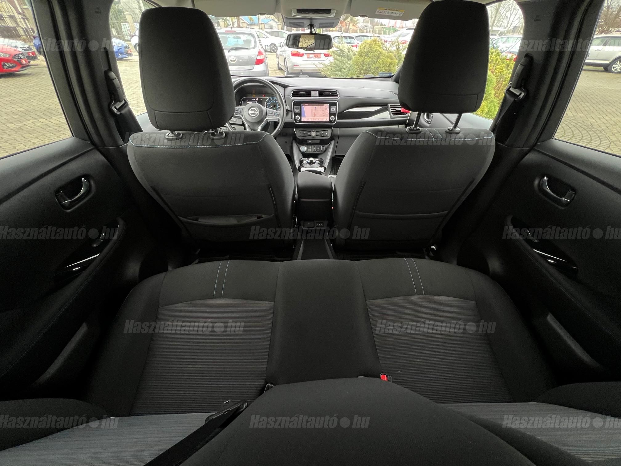 NISSAN LEAF N-Connecta 40kWh (Automata)