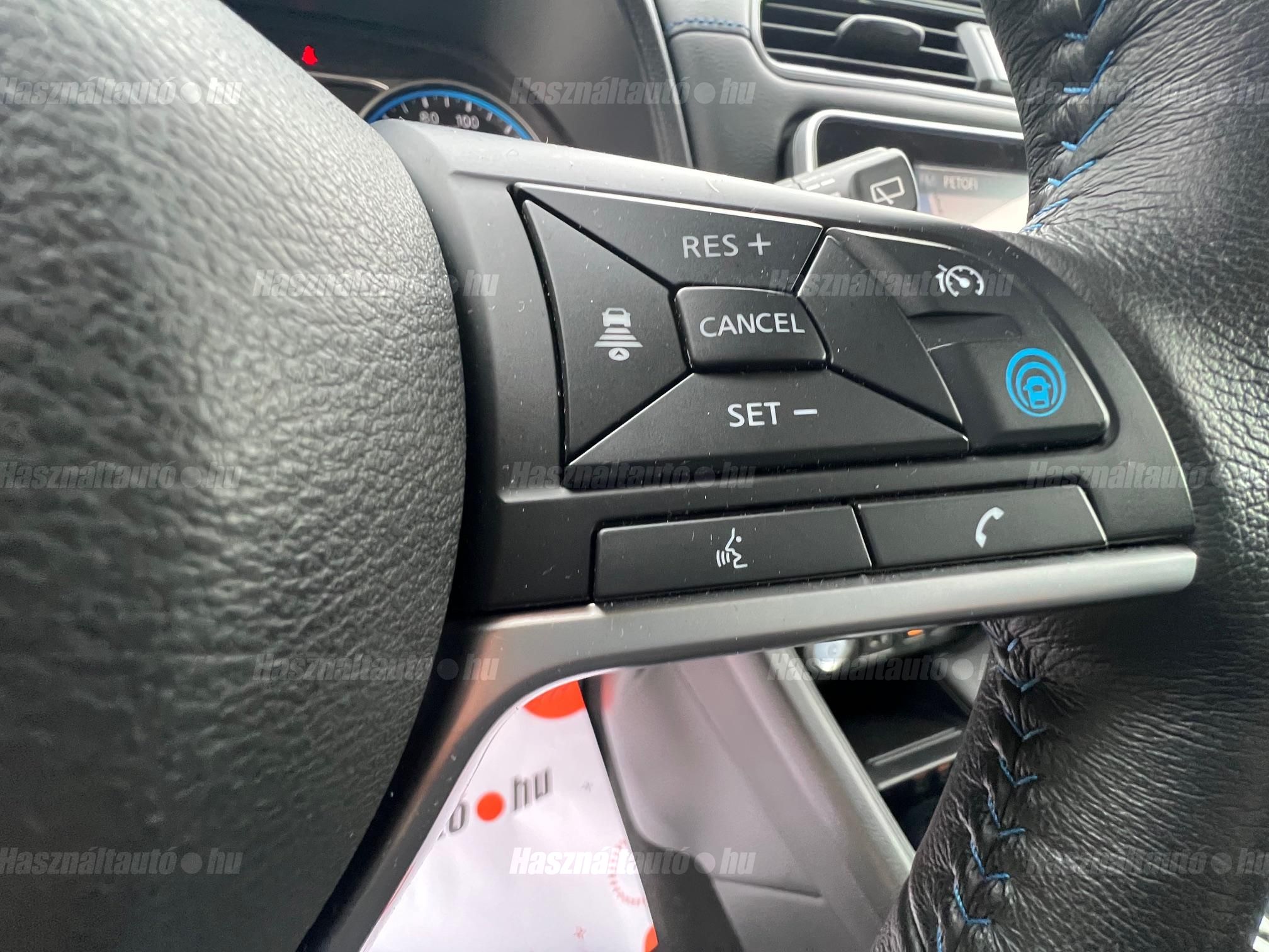 NISSAN LEAF N-Connecta 40kWh (Automata)