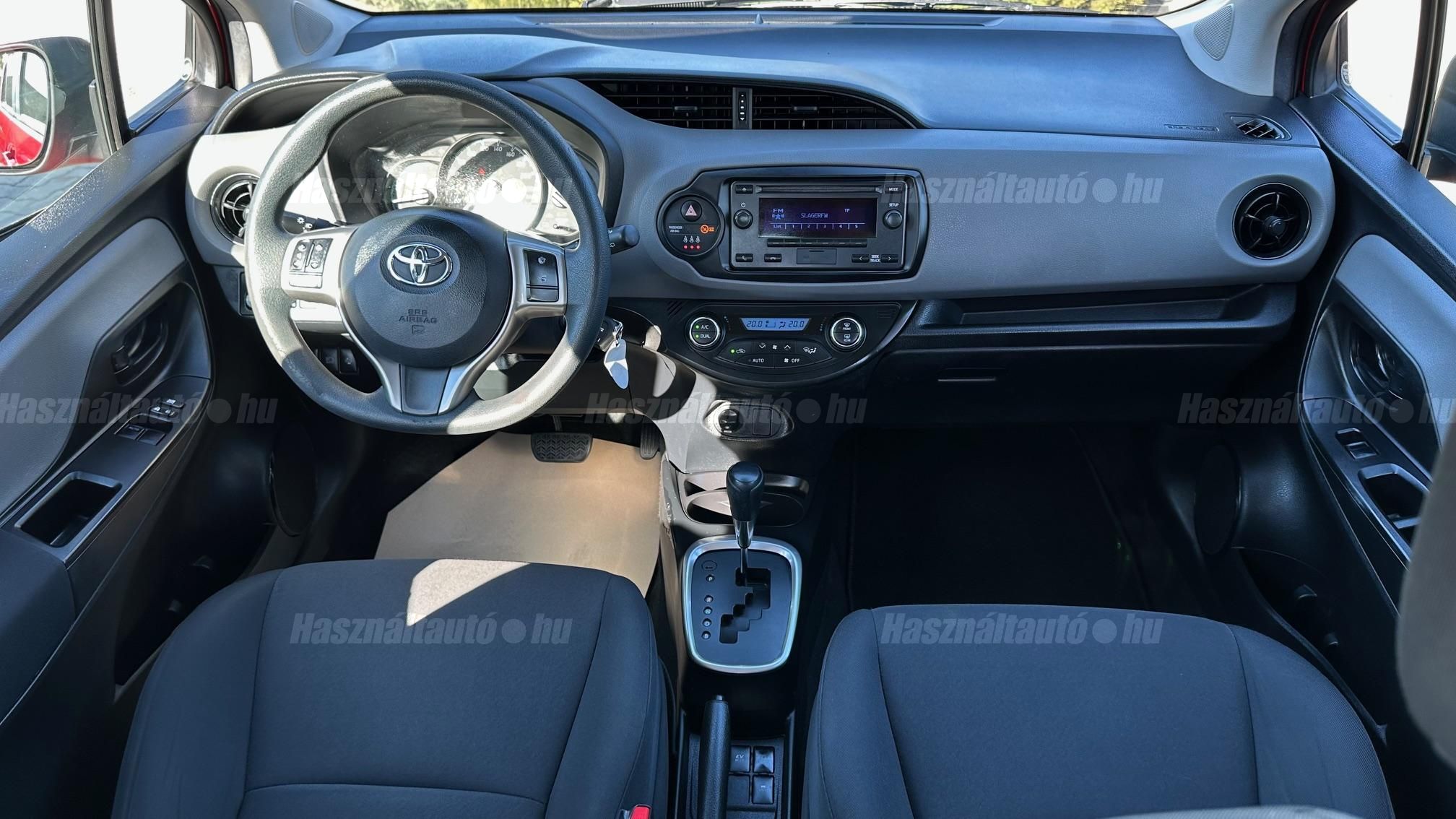 TOYOTA YARIS 1.5 VVT-i Hybrid Comfort e-CVT