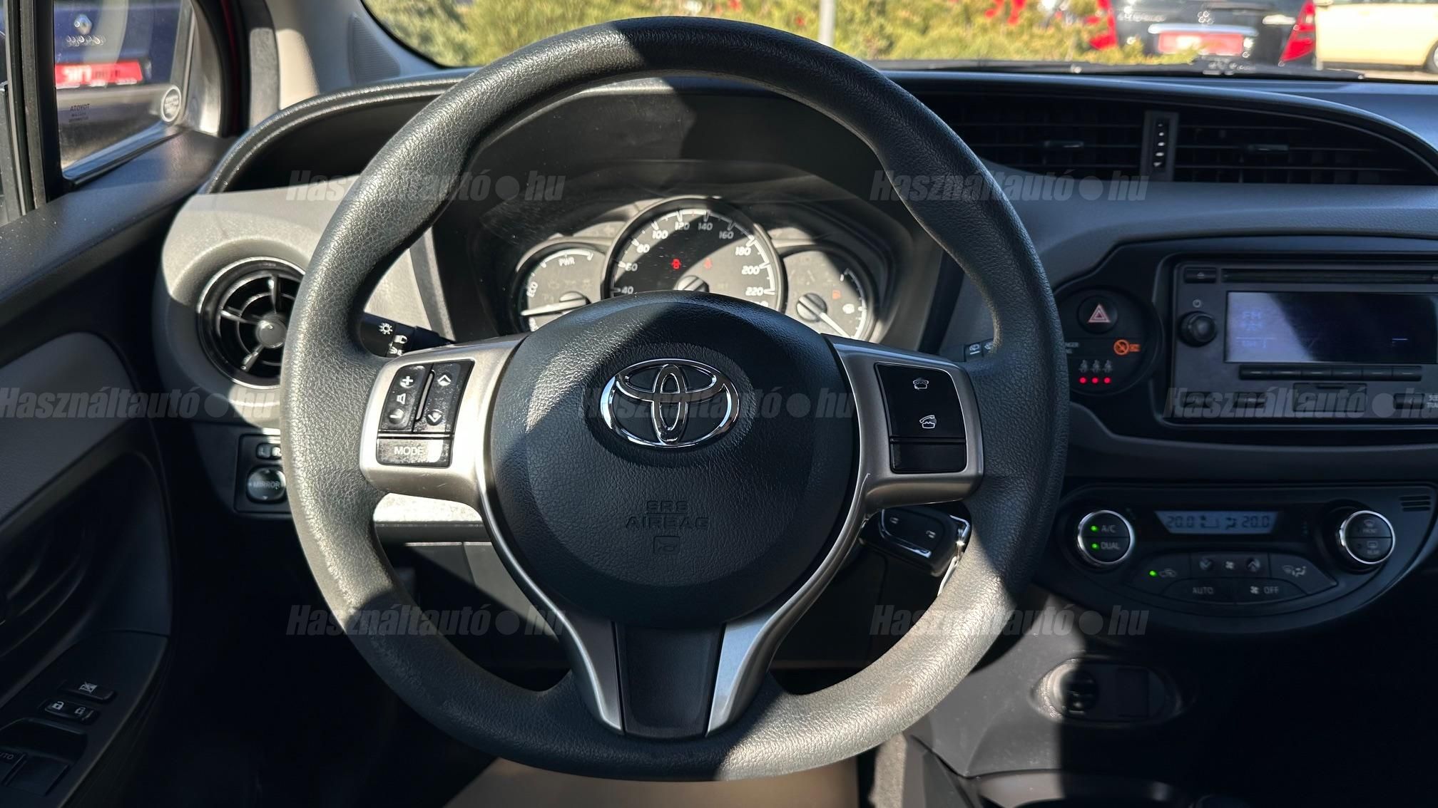 TOYOTA YARIS 1.5 VVT-i Hybrid Comfort e-CVT