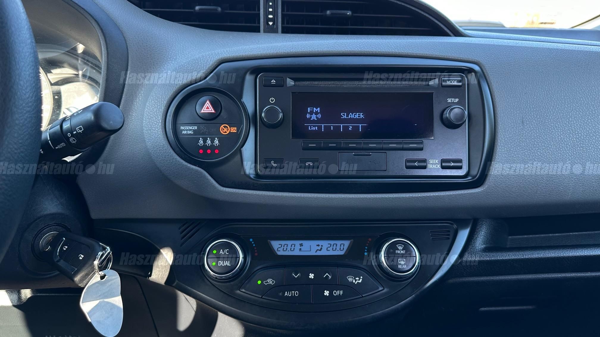 TOYOTA YARIS 1.5 VVT-i Hybrid Comfort e-CVT