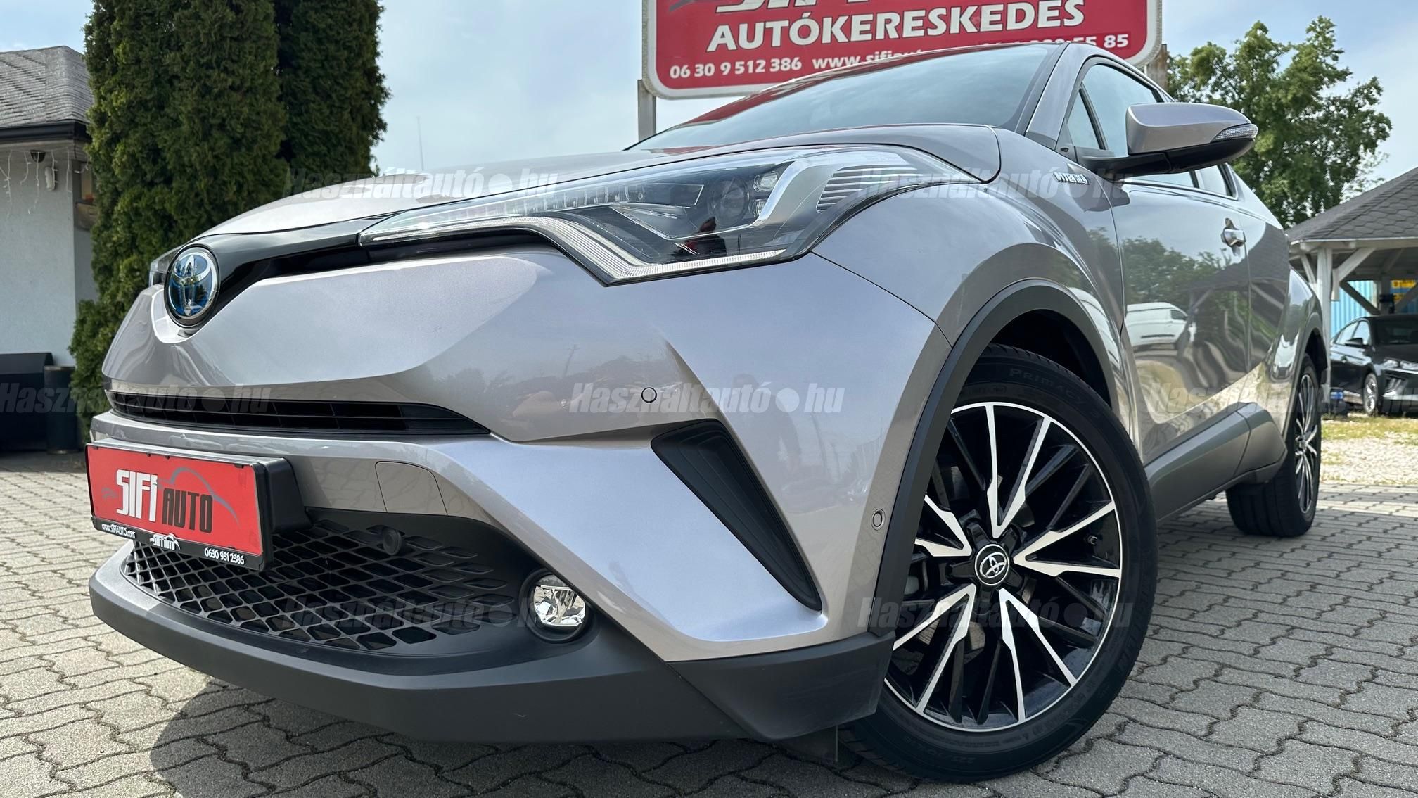 TOYOTA C-HR 1.8 Hybrid Executive LED Premium pack Leather e-CVT 3.év.Garancia./35.eKM/