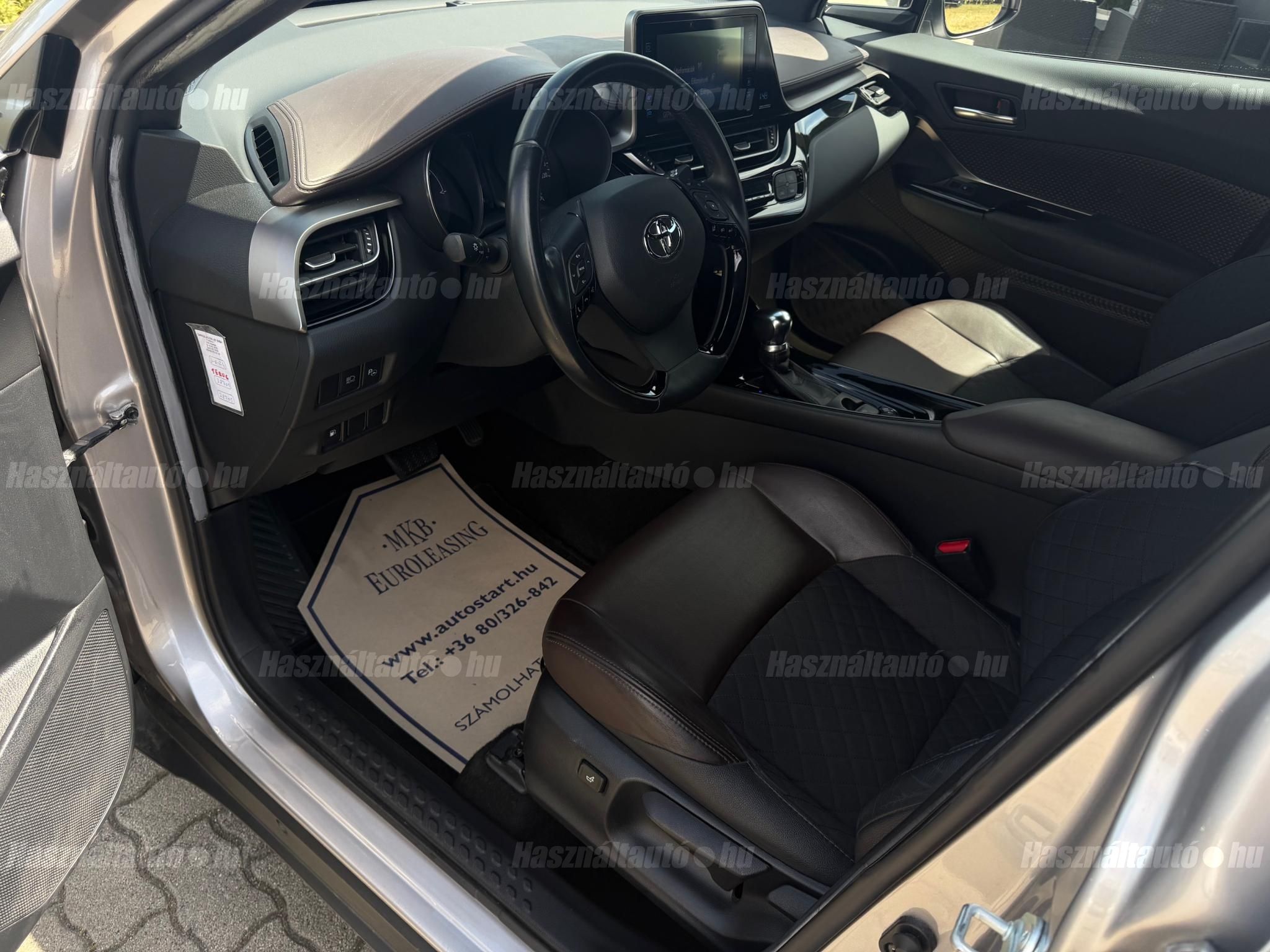 TOYOTA C-HR 1.8 Hybrid Executive LED Premium pack Leather e-CVT 3.év.Garancia./35.eKM/