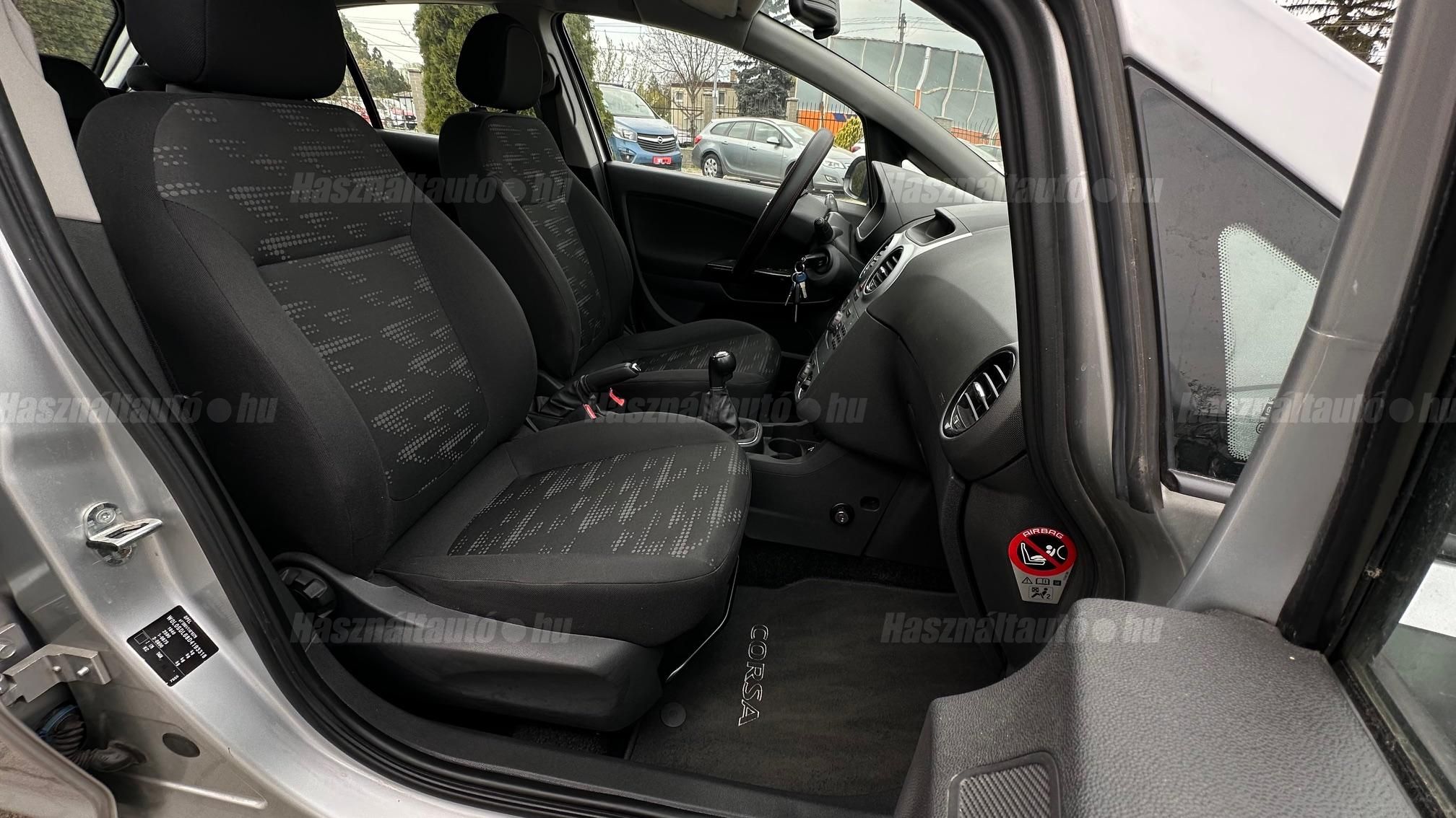 OPEL CORSA 1.4 Enjoy