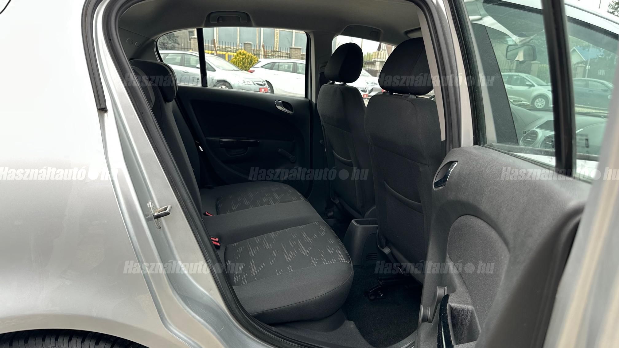 OPEL CORSA 1.4 Enjoy