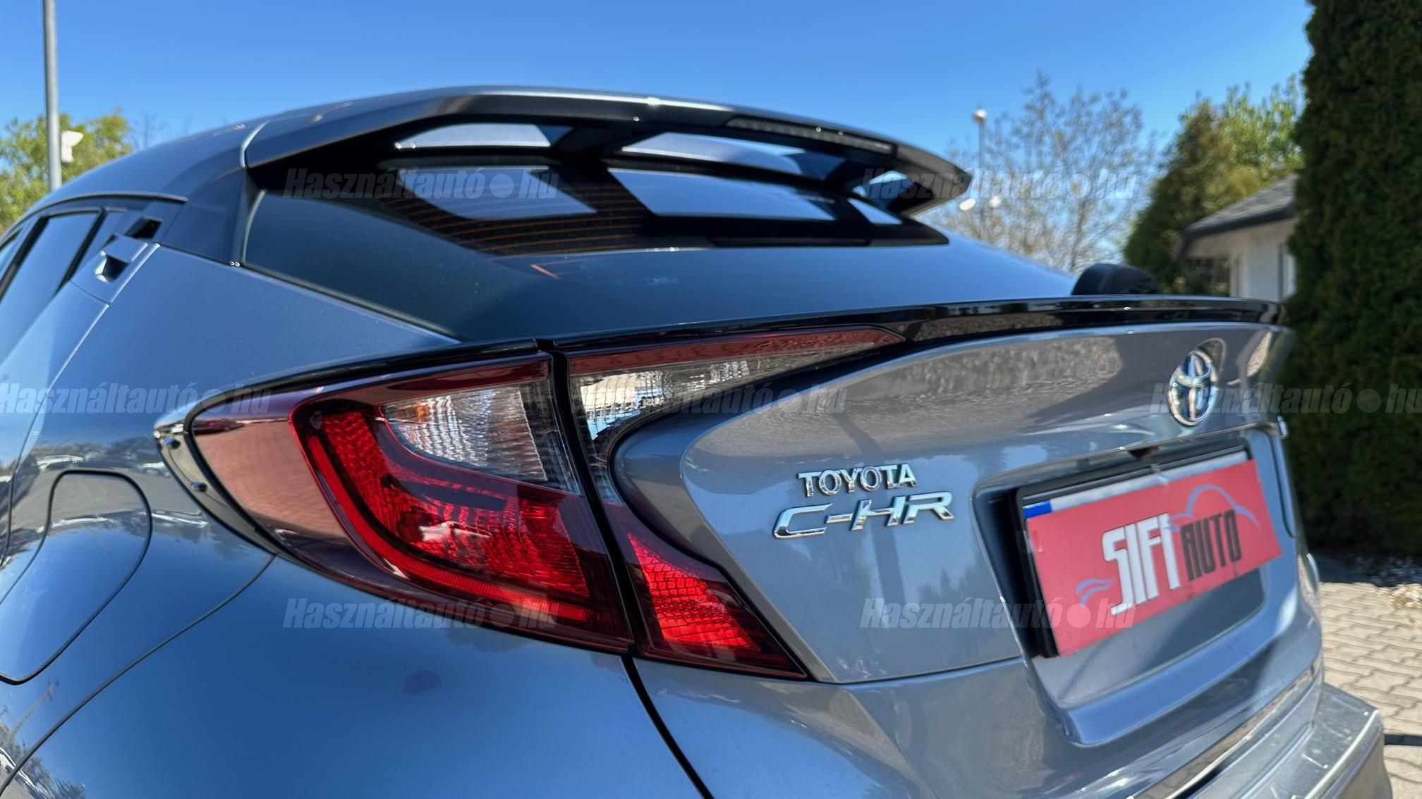 TOYOTA C-HR 1.8 Hybrid Comfort Business e-CVT
