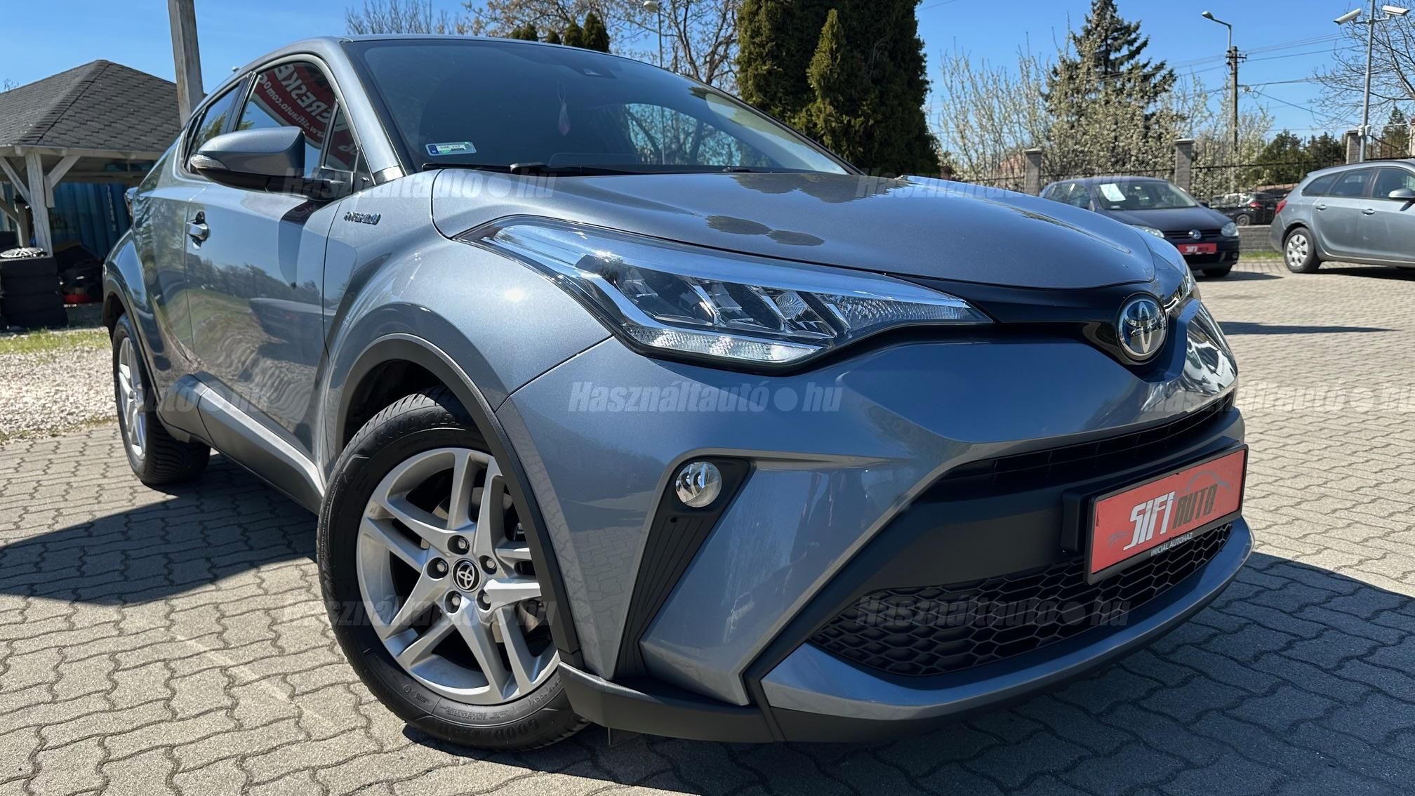 TOYOTA C-HR 1.8 Hybrid Comfort Business e-CVT