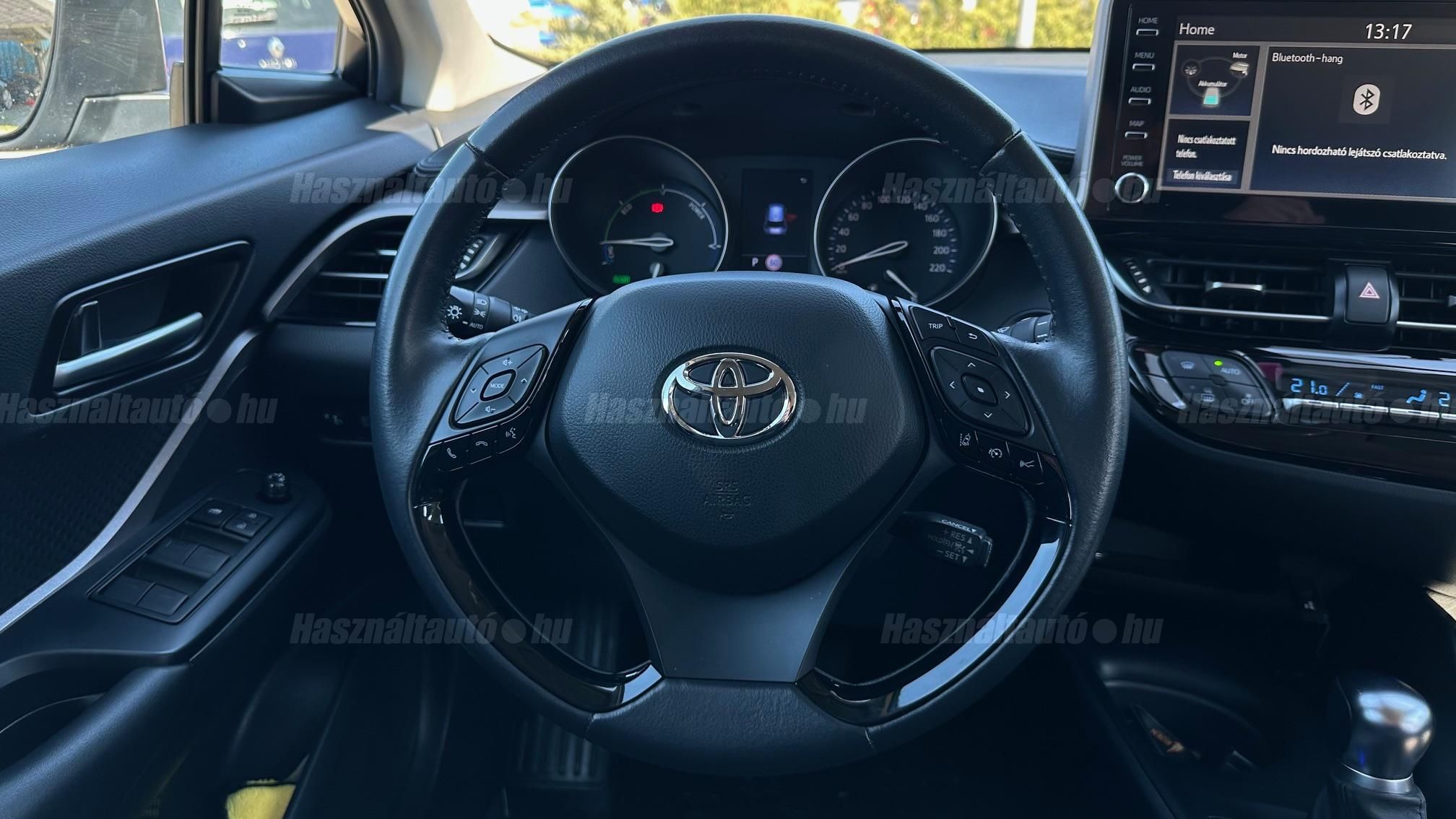 TOYOTA C-HR 1.8 Hybrid Comfort Business e-CVT