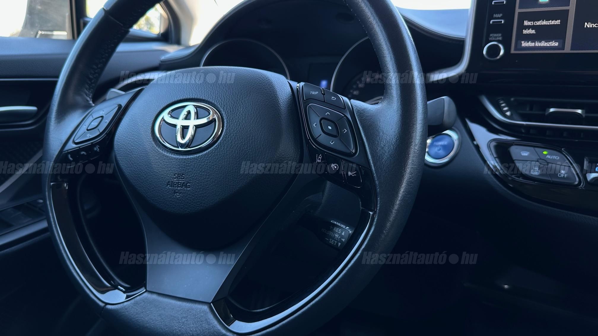 TOYOTA C-HR 1.8 Hybrid Comfort Business e-CVT