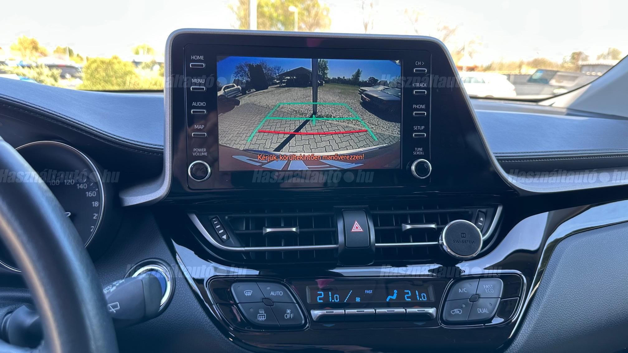 TOYOTA C-HR 1.8 Hybrid Comfort Business e-CVT