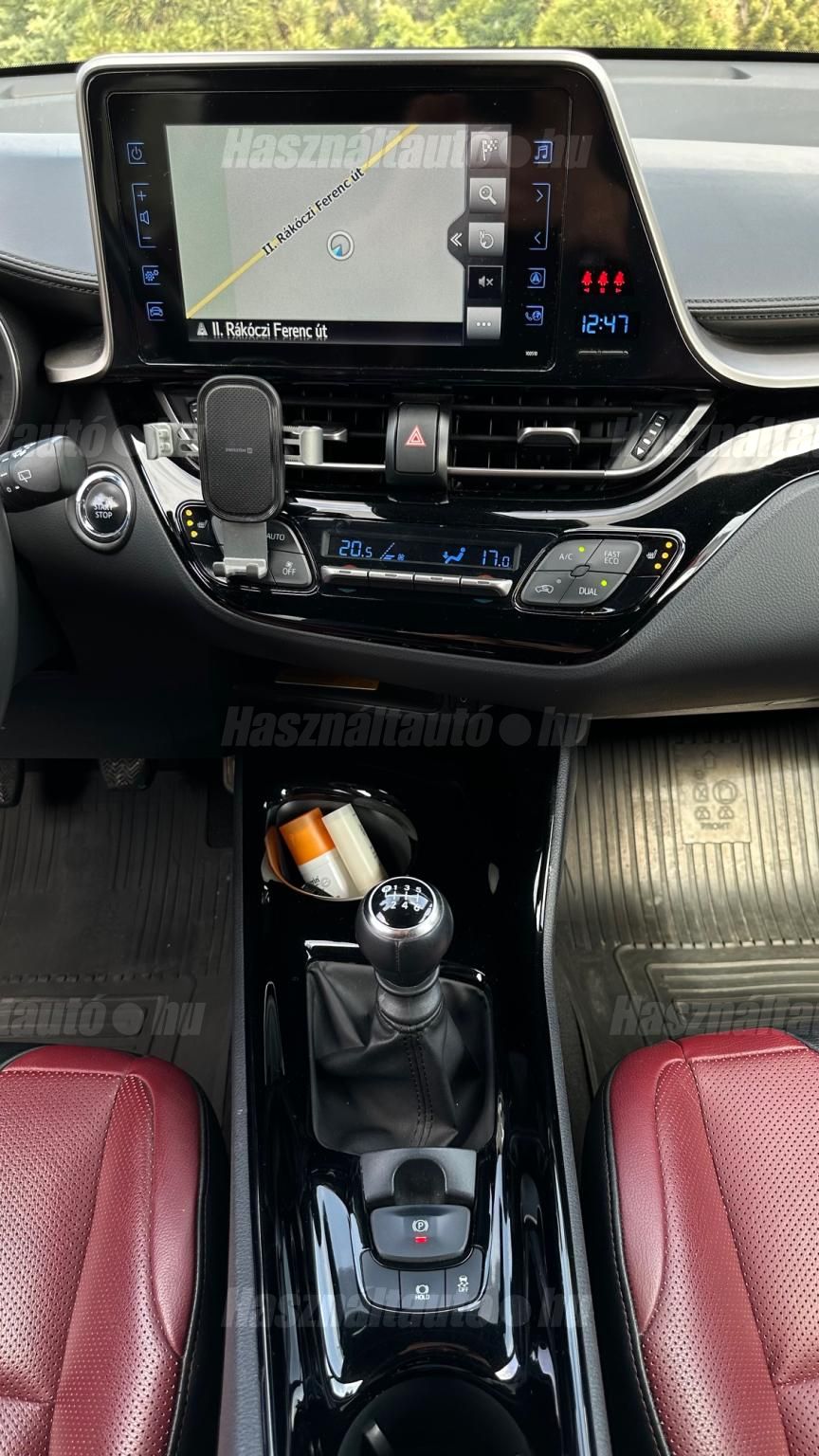 TOYOTA C-HR 1.2T Selection