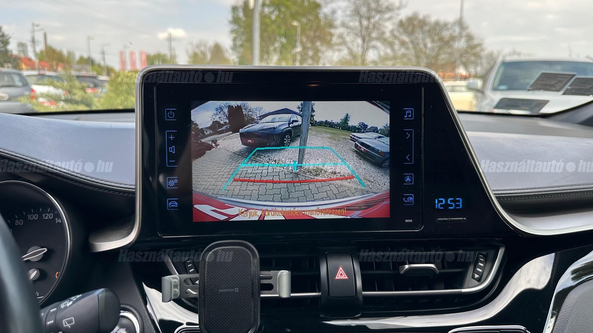 TOYOTA C-HR 1.2T Selection