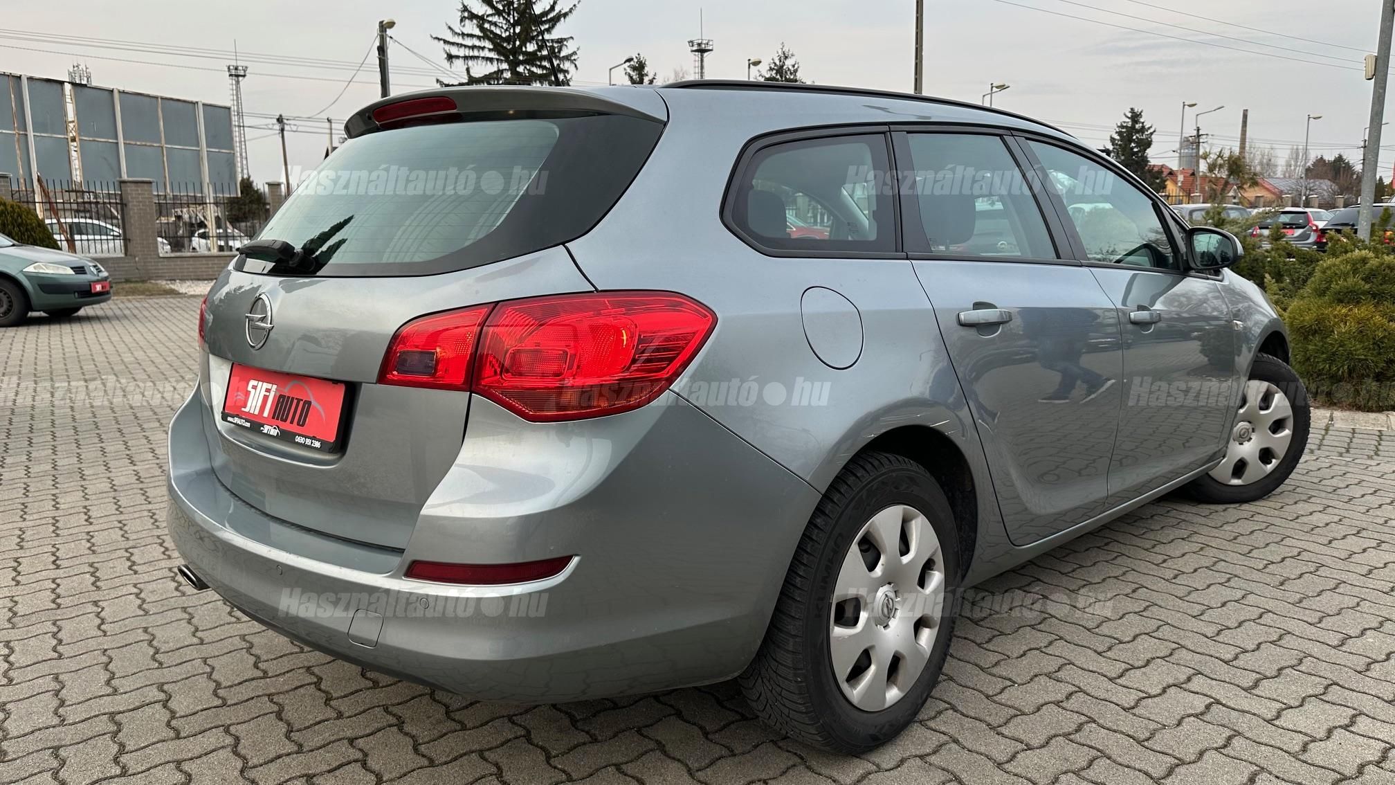 OPEL ASTRA 1.4 T Enjoy J.