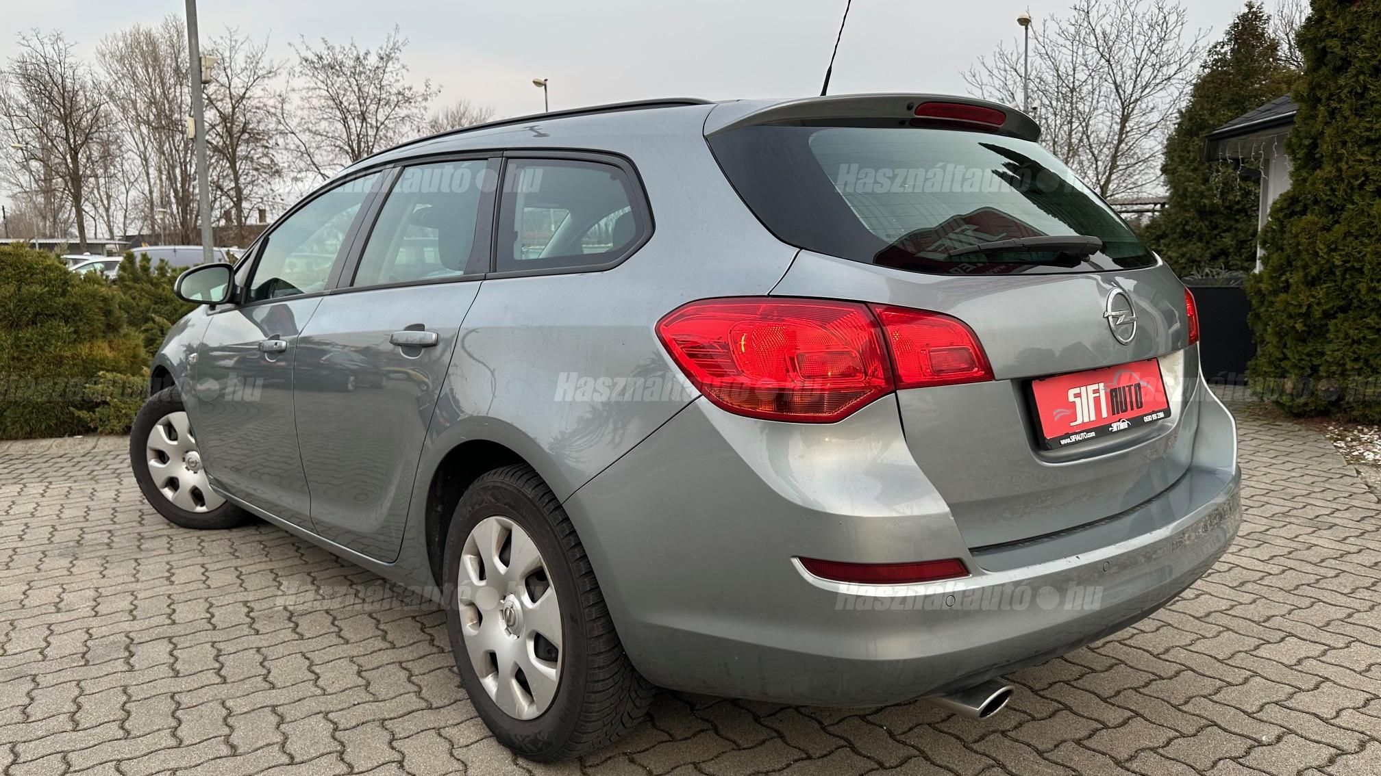OPEL ASTRA 1.4 T Enjoy J.