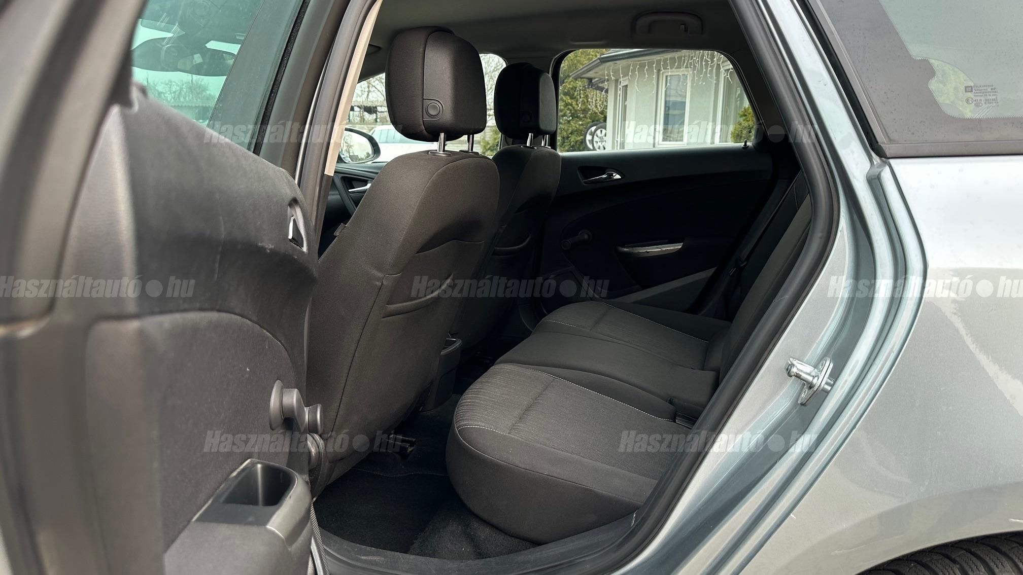 OPEL ASTRA 1.4 T Enjoy J.