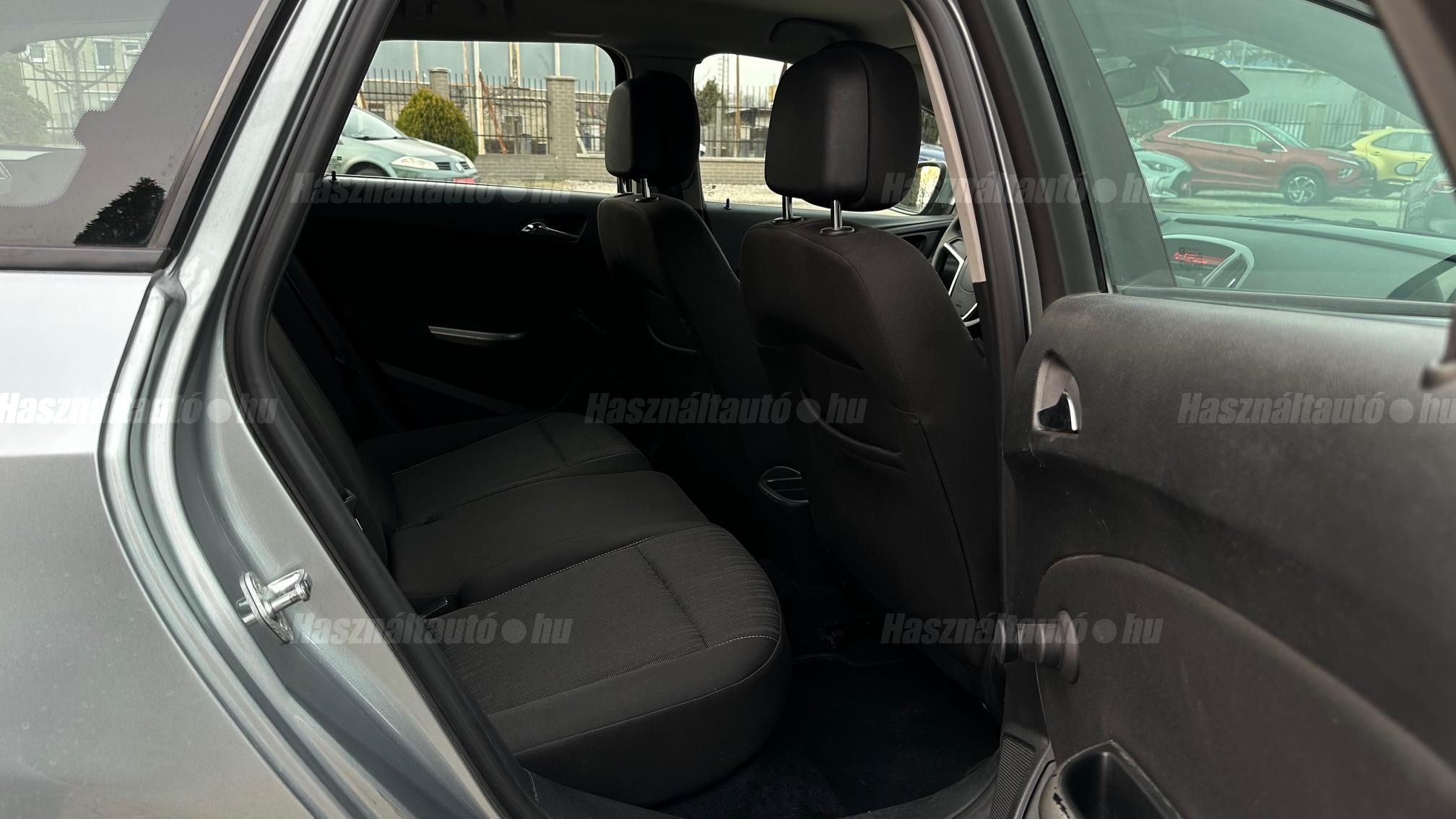 OPEL ASTRA 1.4 T Enjoy J.