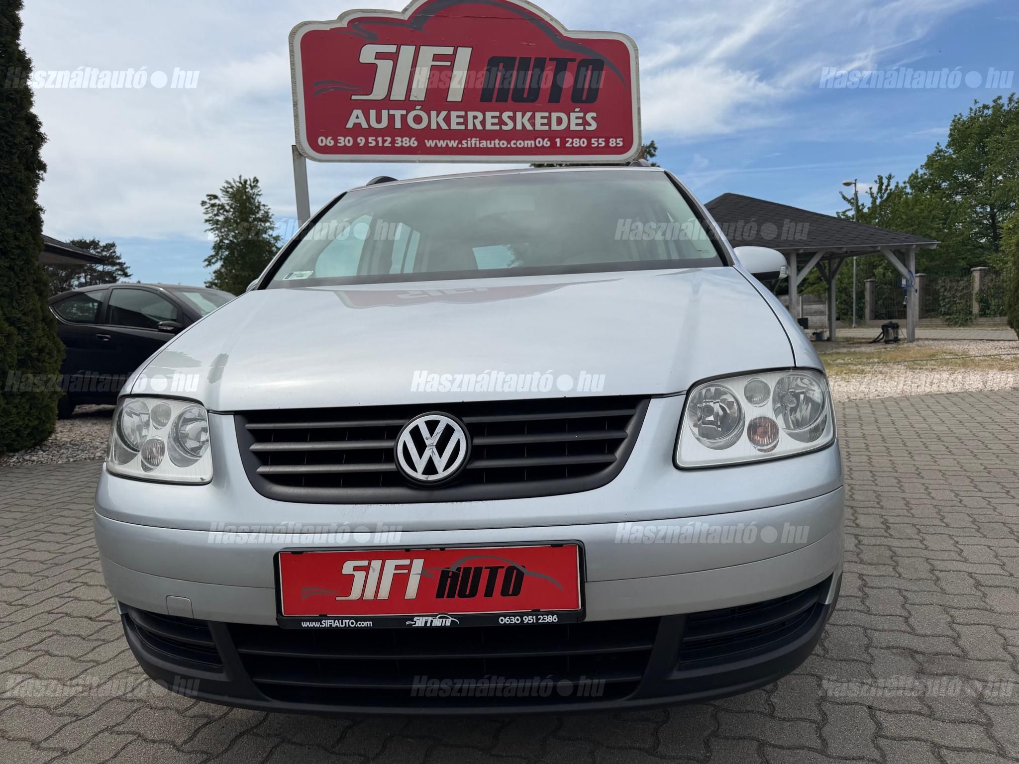 VOLKSWAGEN TOURAN 1.6 Conceptline