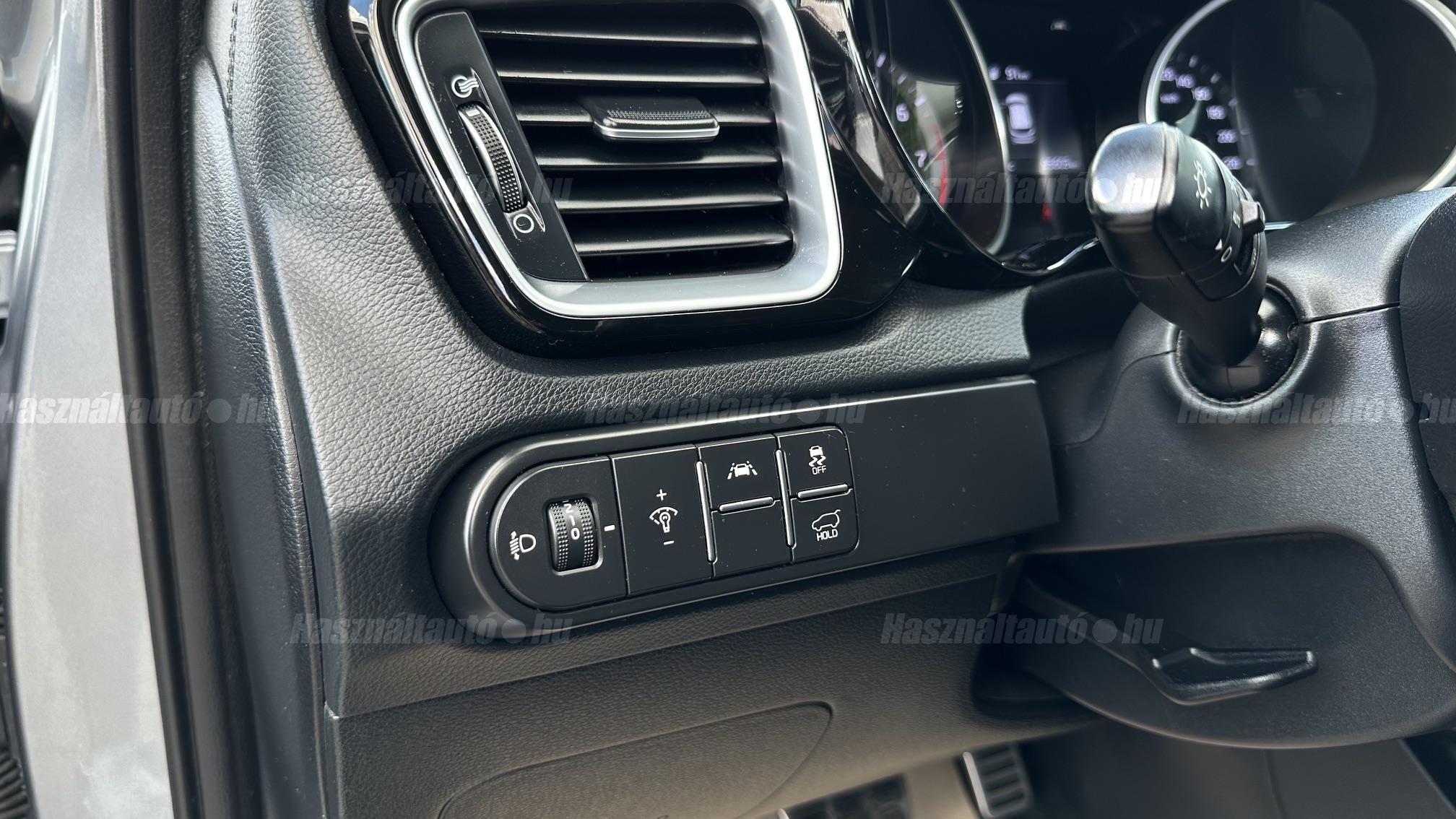 KIA CEE'D Ceed 1.4 T-GDI Gold DCT