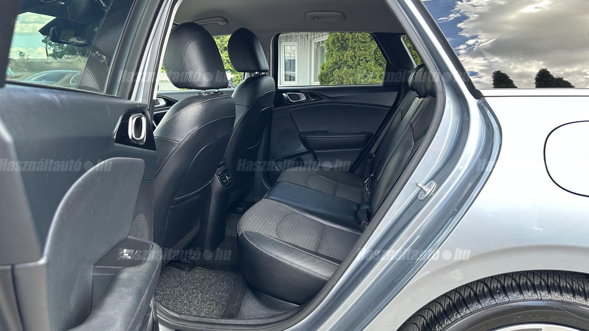 KIA CEE'D Ceed 1.4 T-GDI Gold DCT