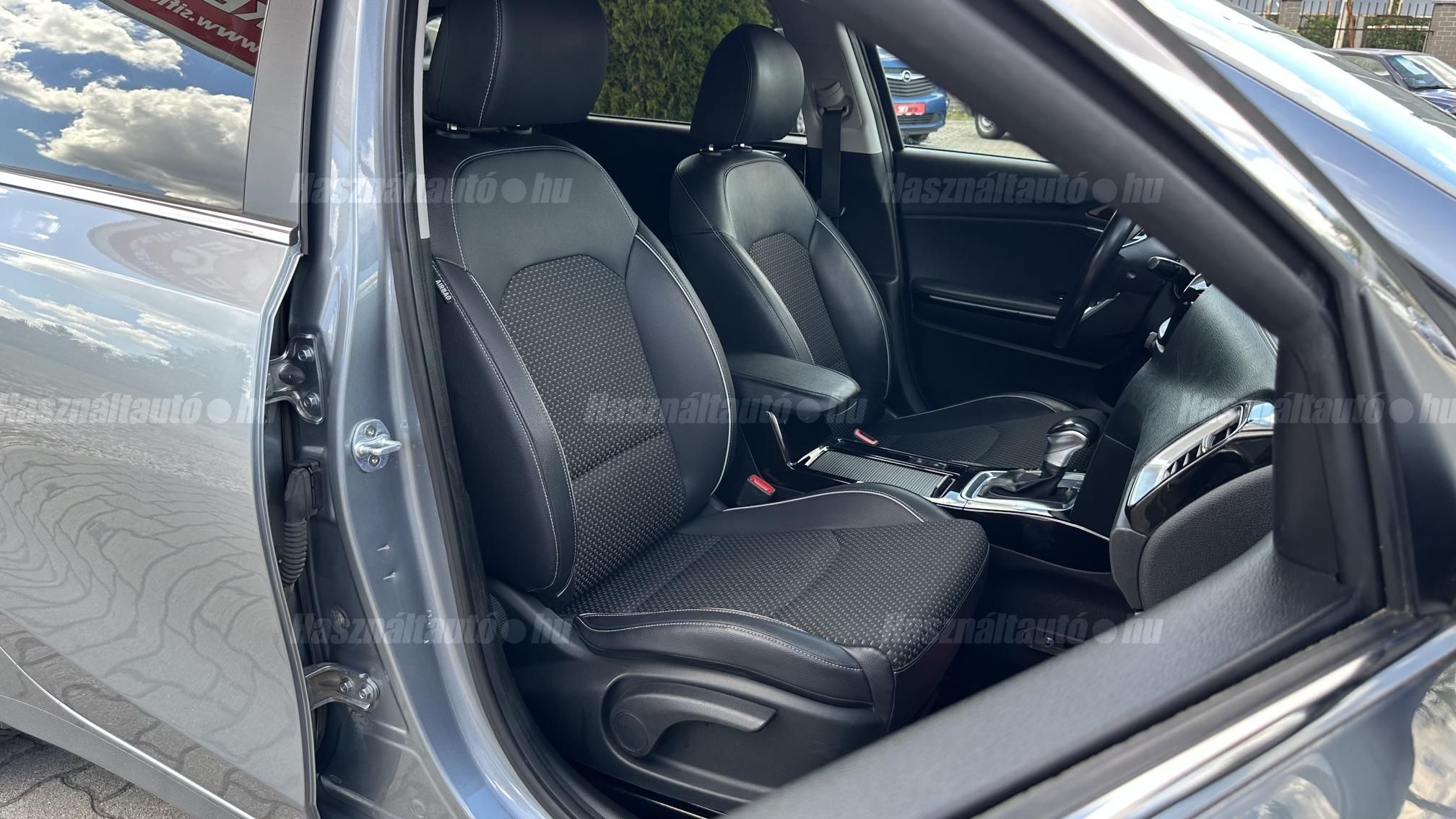 KIA CEE'D Ceed 1.4 T-GDI Gold DCT